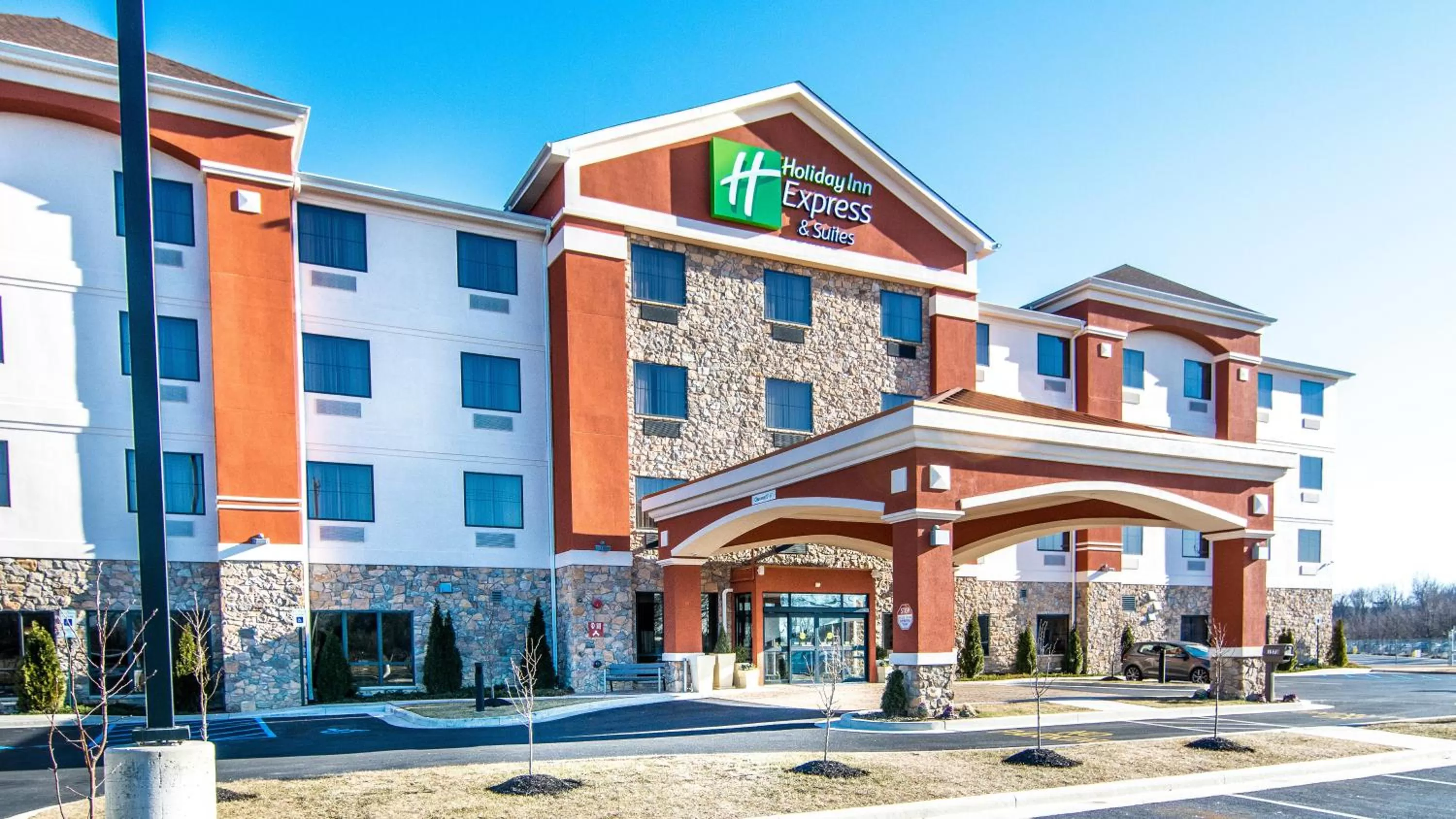 Property building in Holiday Inn Express & Suites Elkton - University Area by IHG