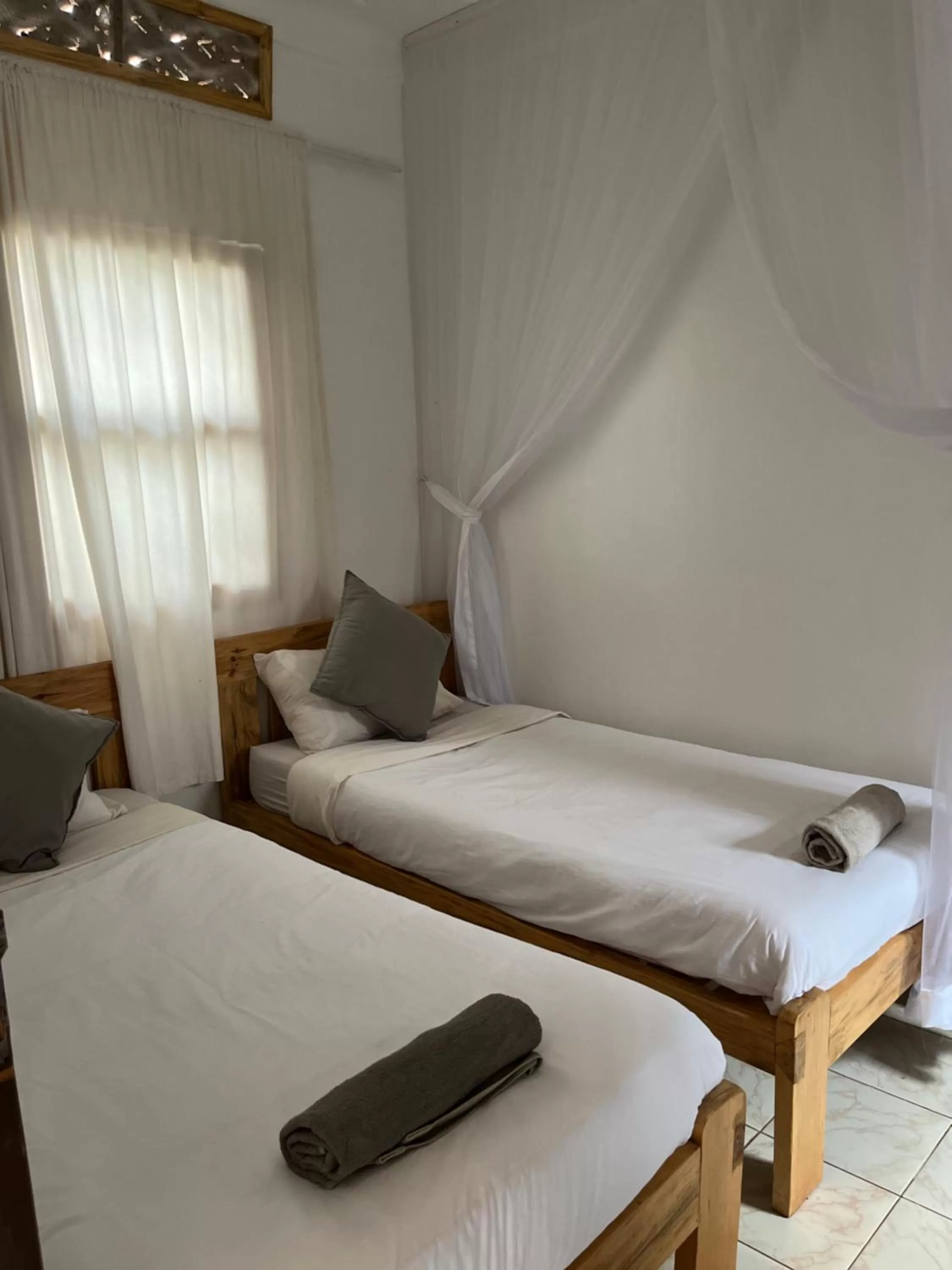 Bedroom, Bed in 30 Wilson