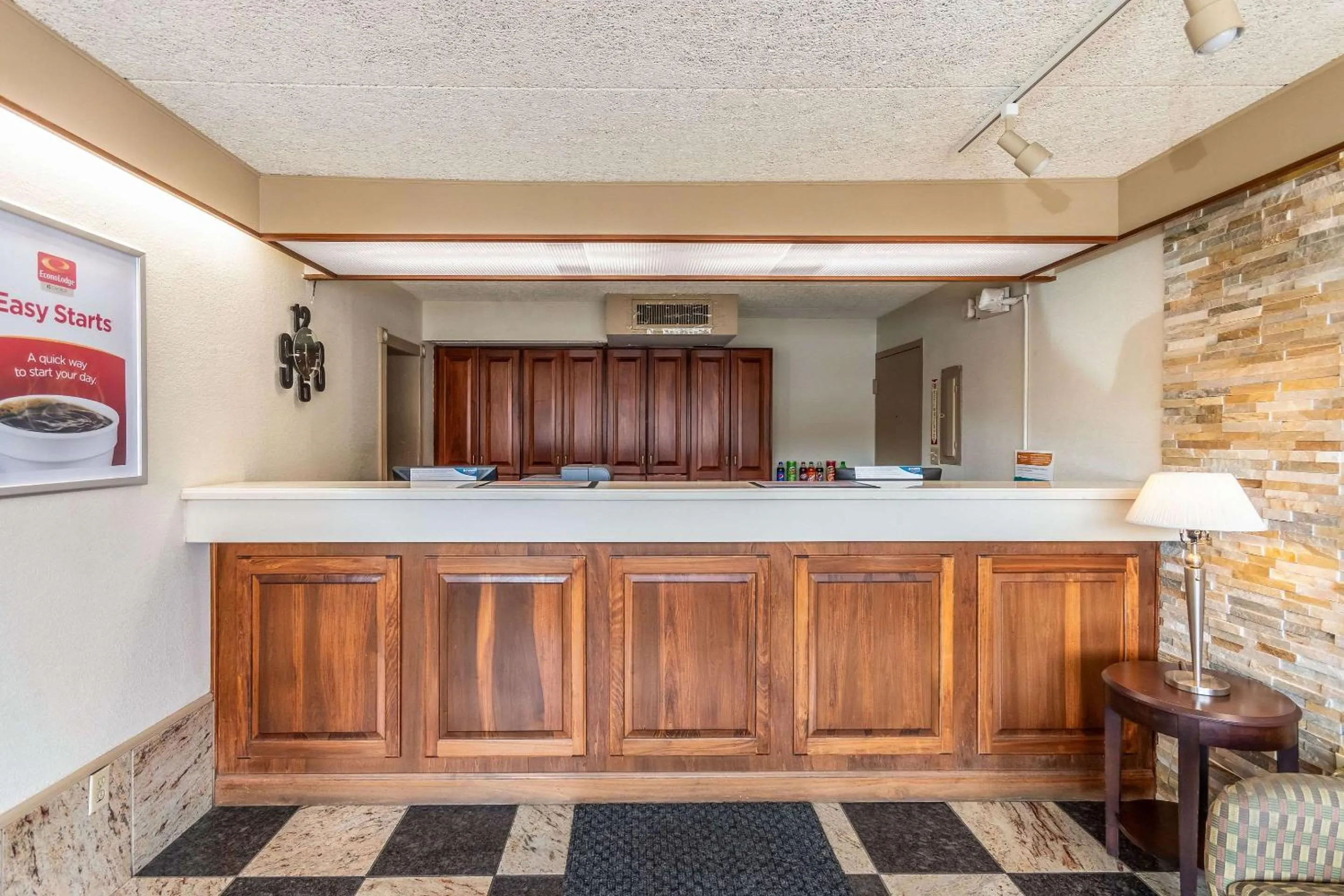 Lobby or reception in Econo Lodge Zanesville Downtown