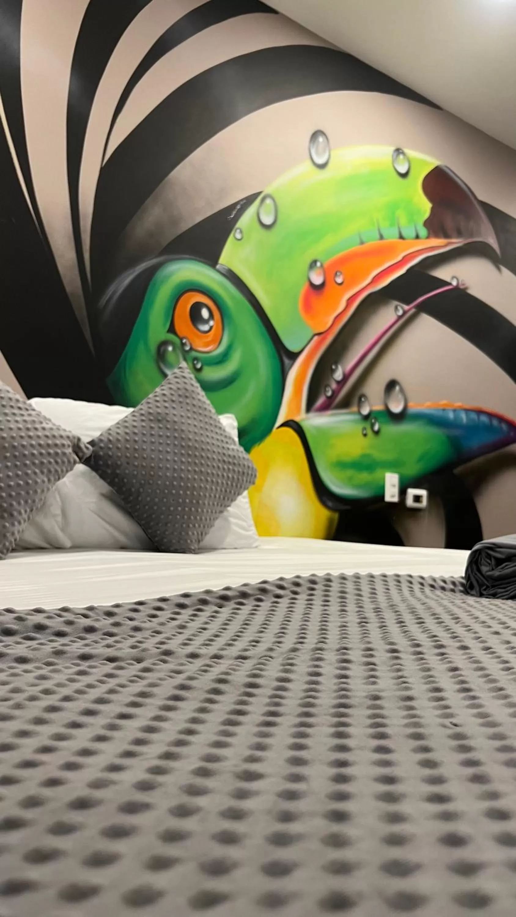 Bed in Bahia 79 Apartasuites Cerca al Centro