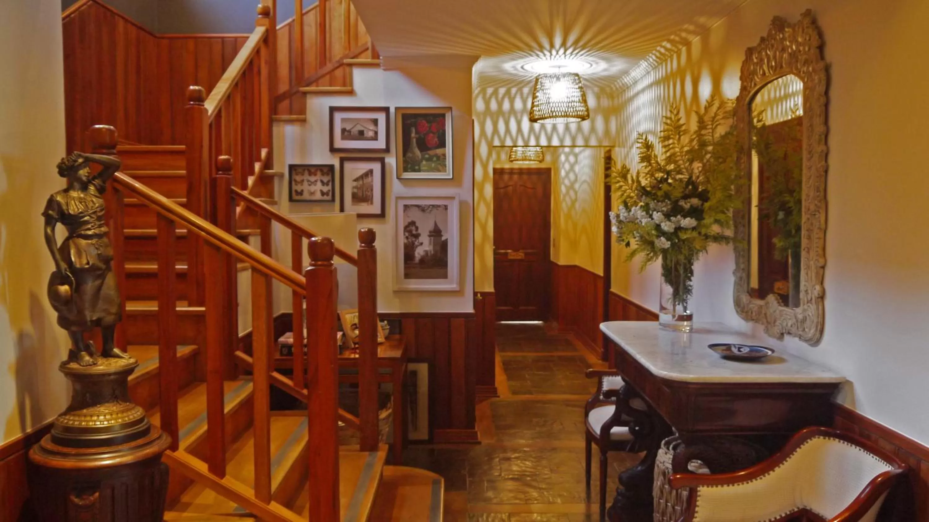 Lobby or reception in Casa Molino Hotel Boutique & Restaurant Puerto Varas