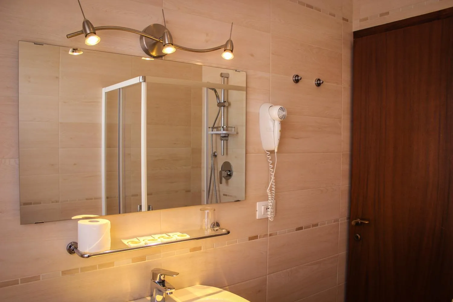 Bathroom in Hotel Centrale