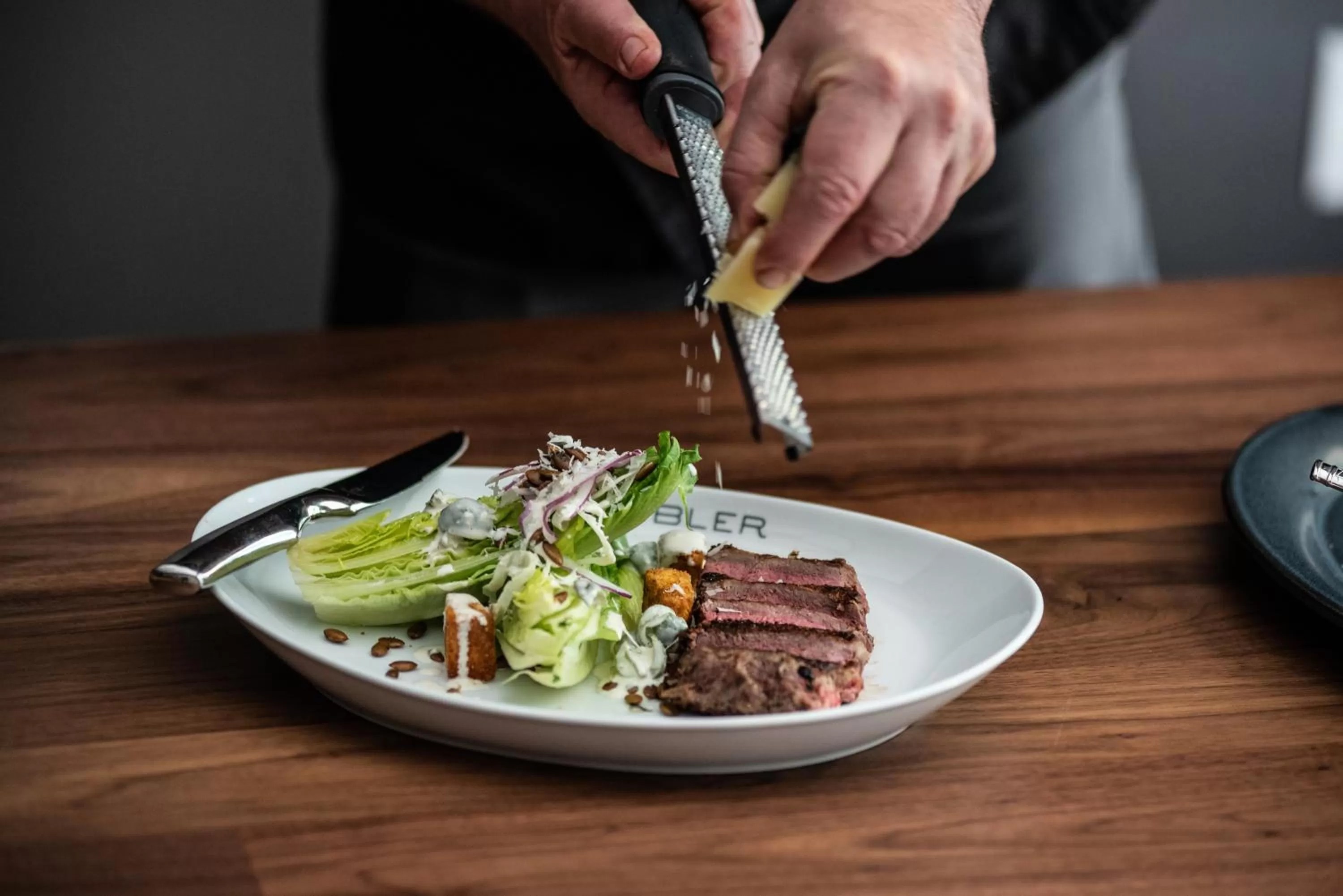 Food and drinks in Hotel Contessa - Suites on the Riverwalk