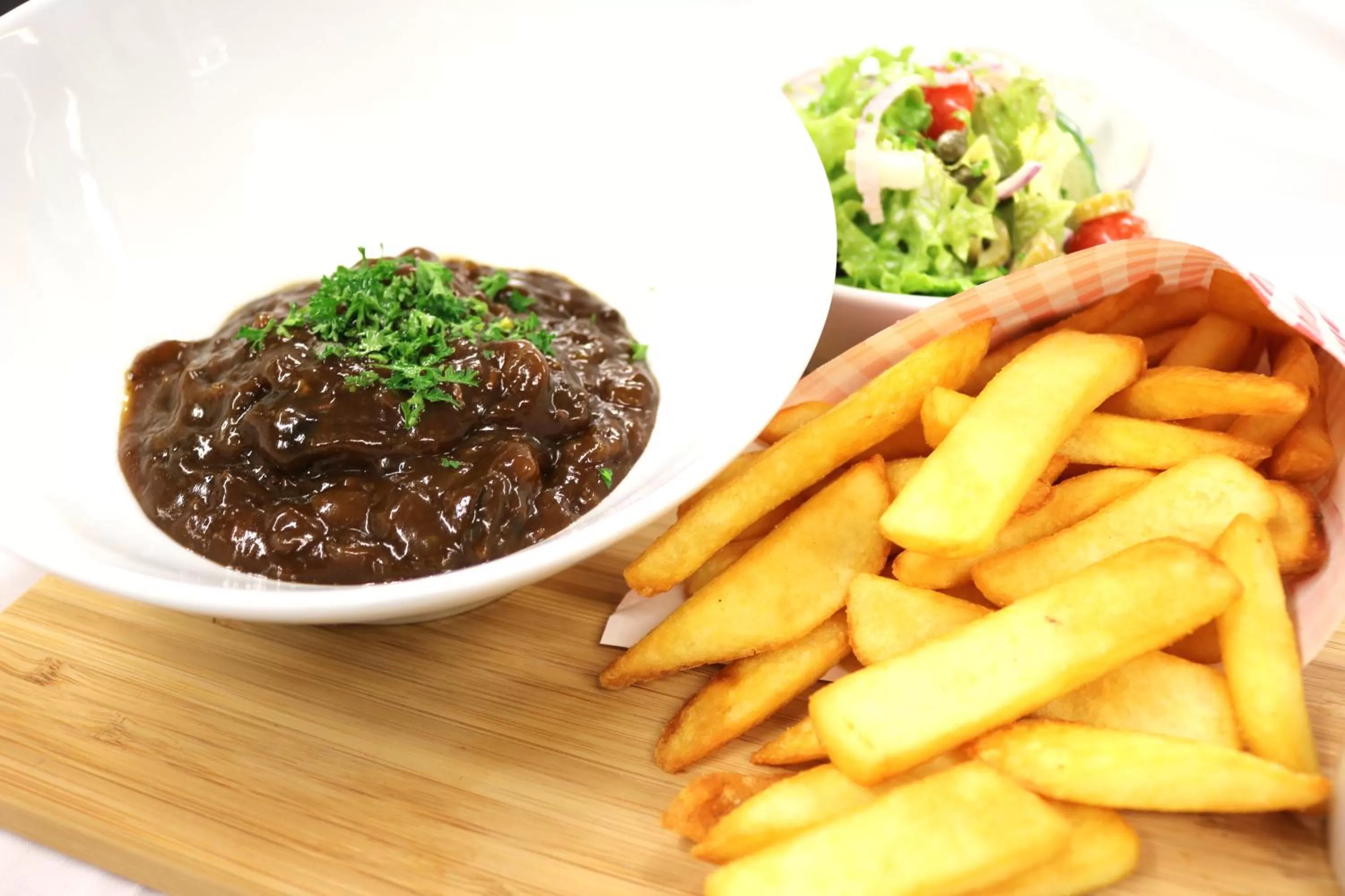 Restaurant/places to eat in Saillant Hotel Maastricht City Centre - Auping Hotel Partner