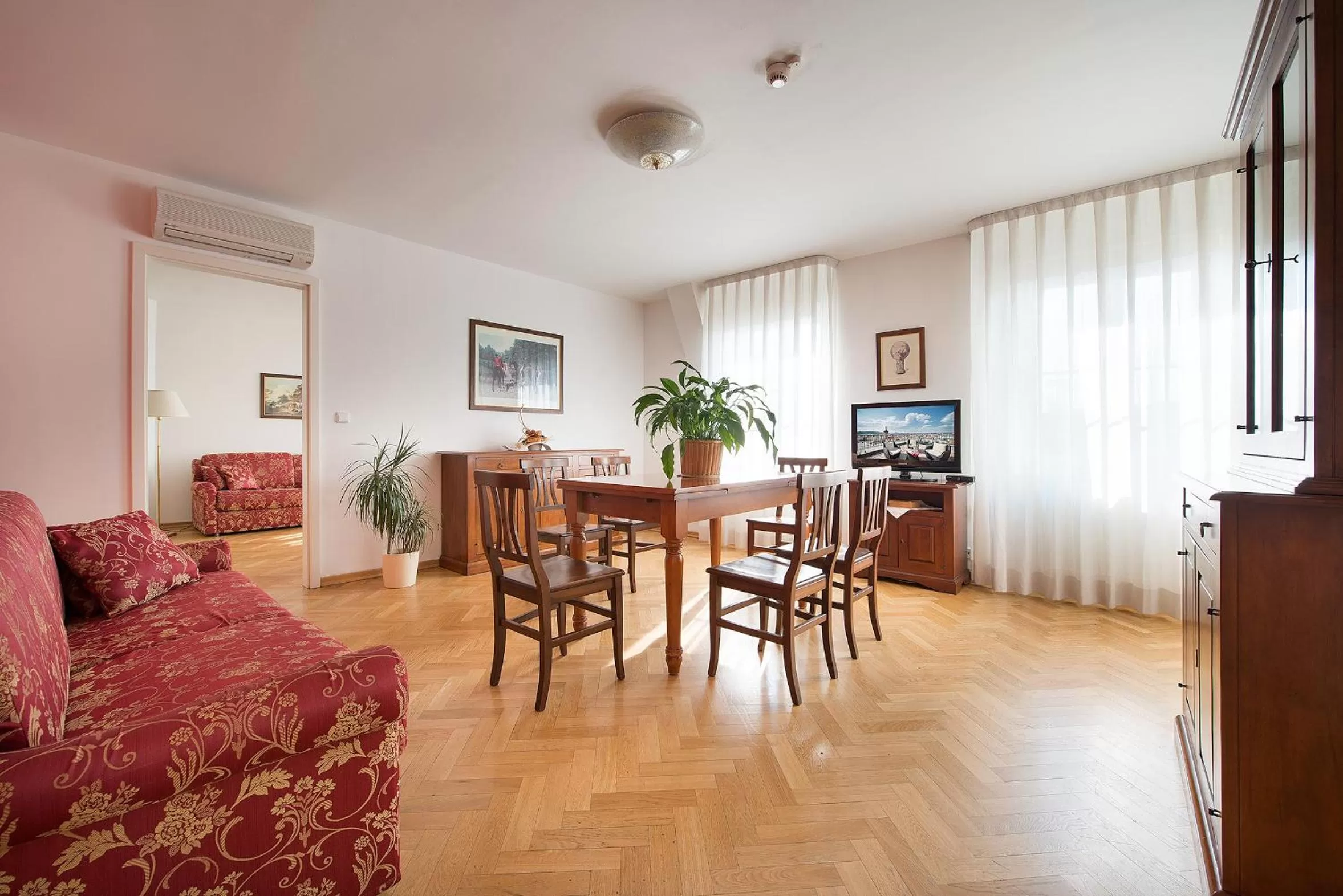 Photo of the whole room in Hotel Suite Home Prague