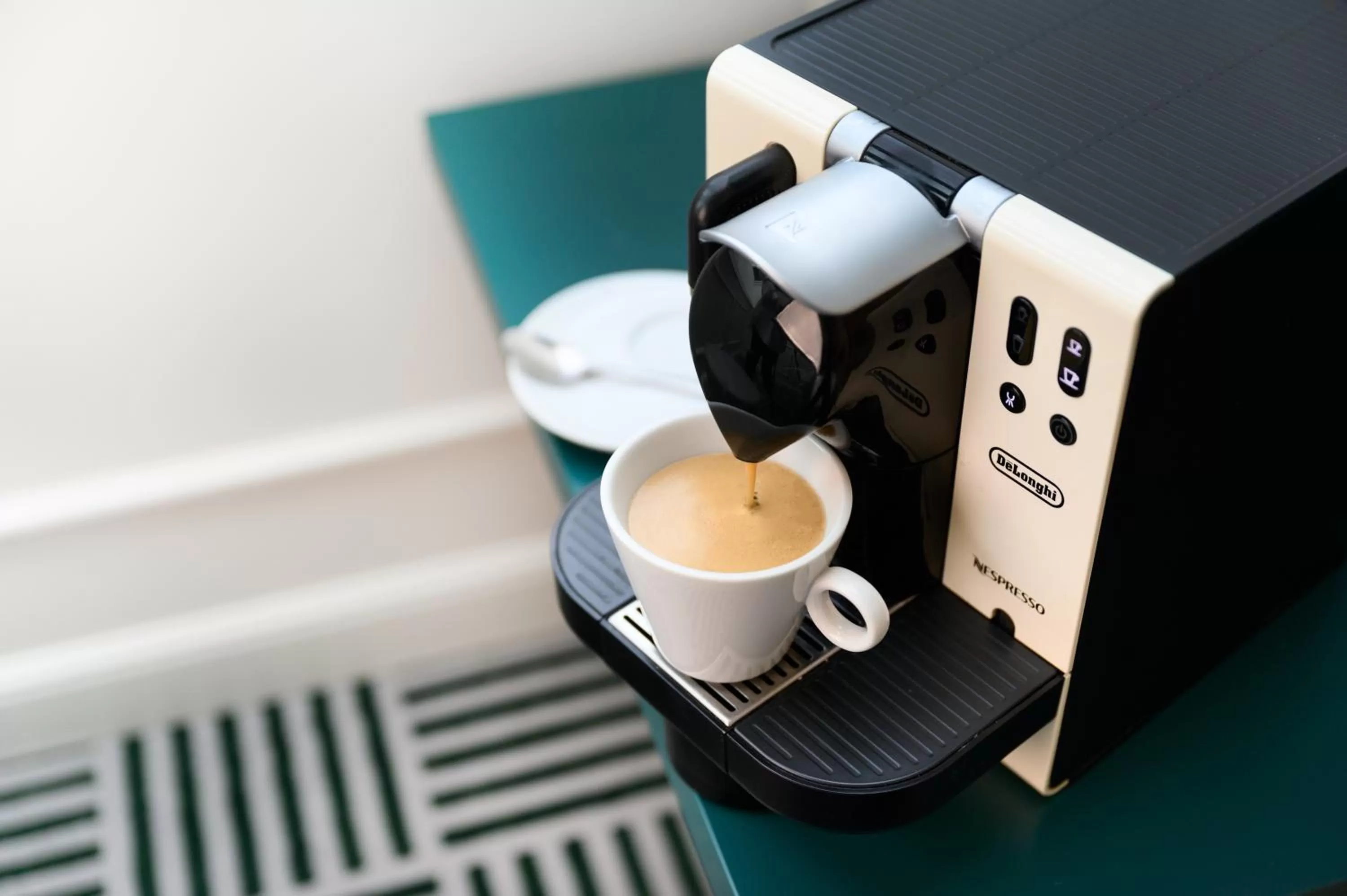 Coffee/tea facilities in Hotel Oktogon Haggenmacher by Continental Group