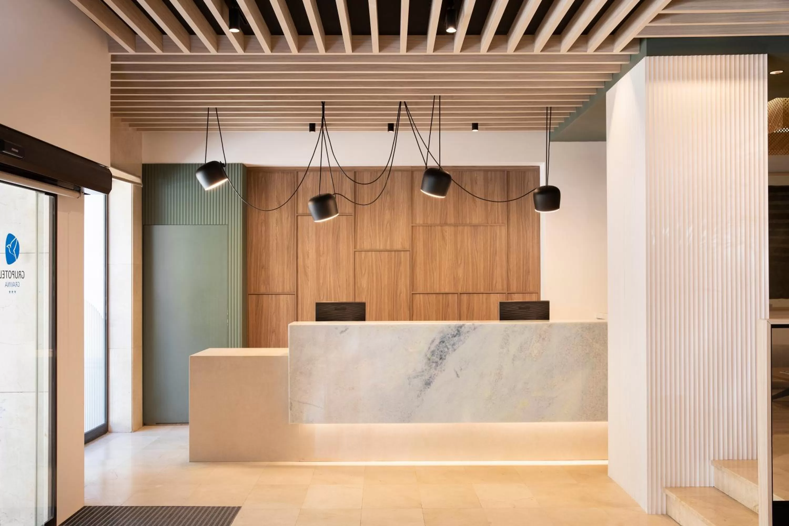 Lobby or reception in Grupotel Gravina