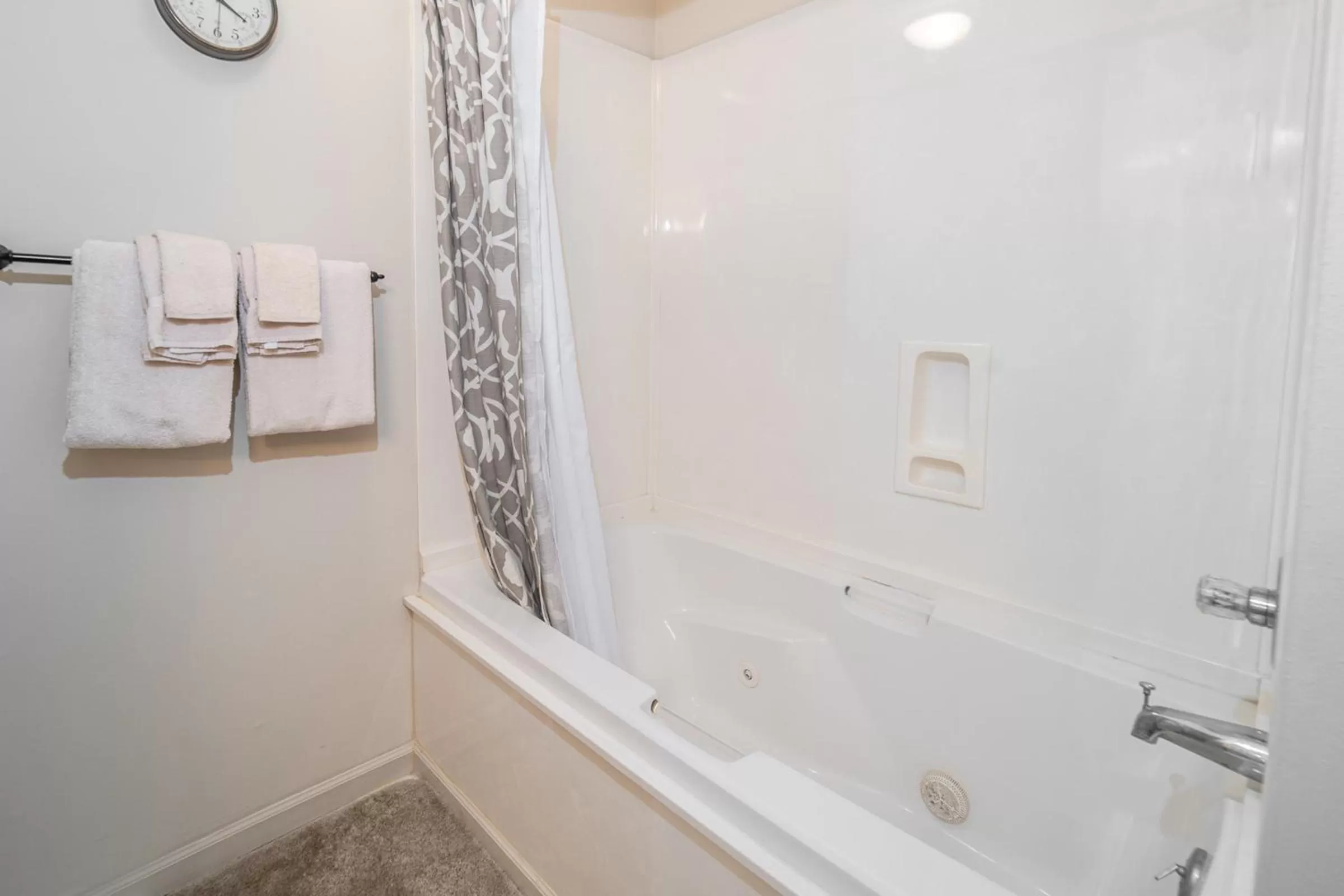 Bathroom in Pointe Royale Golf Resort