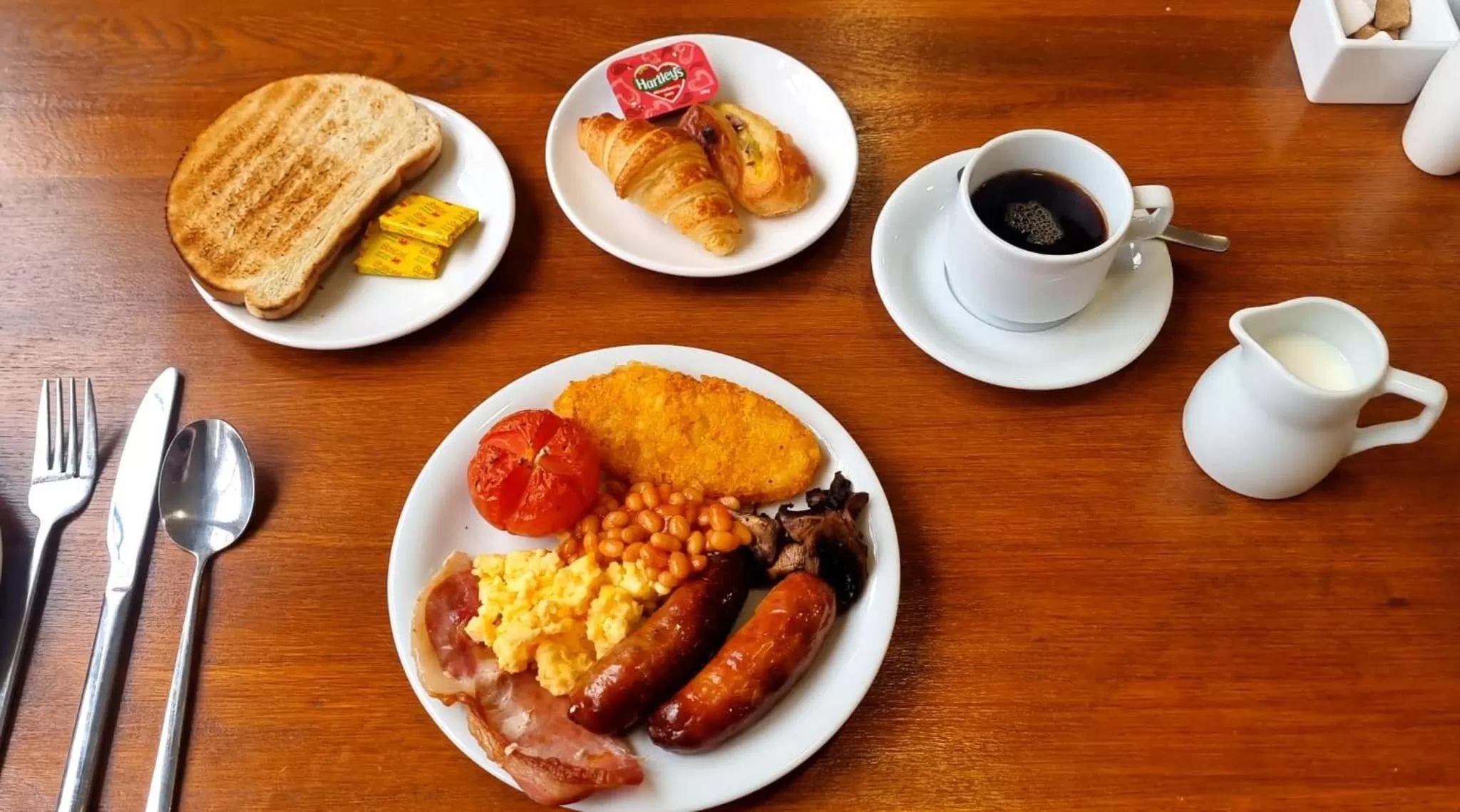 Breakfast in The Management Centre