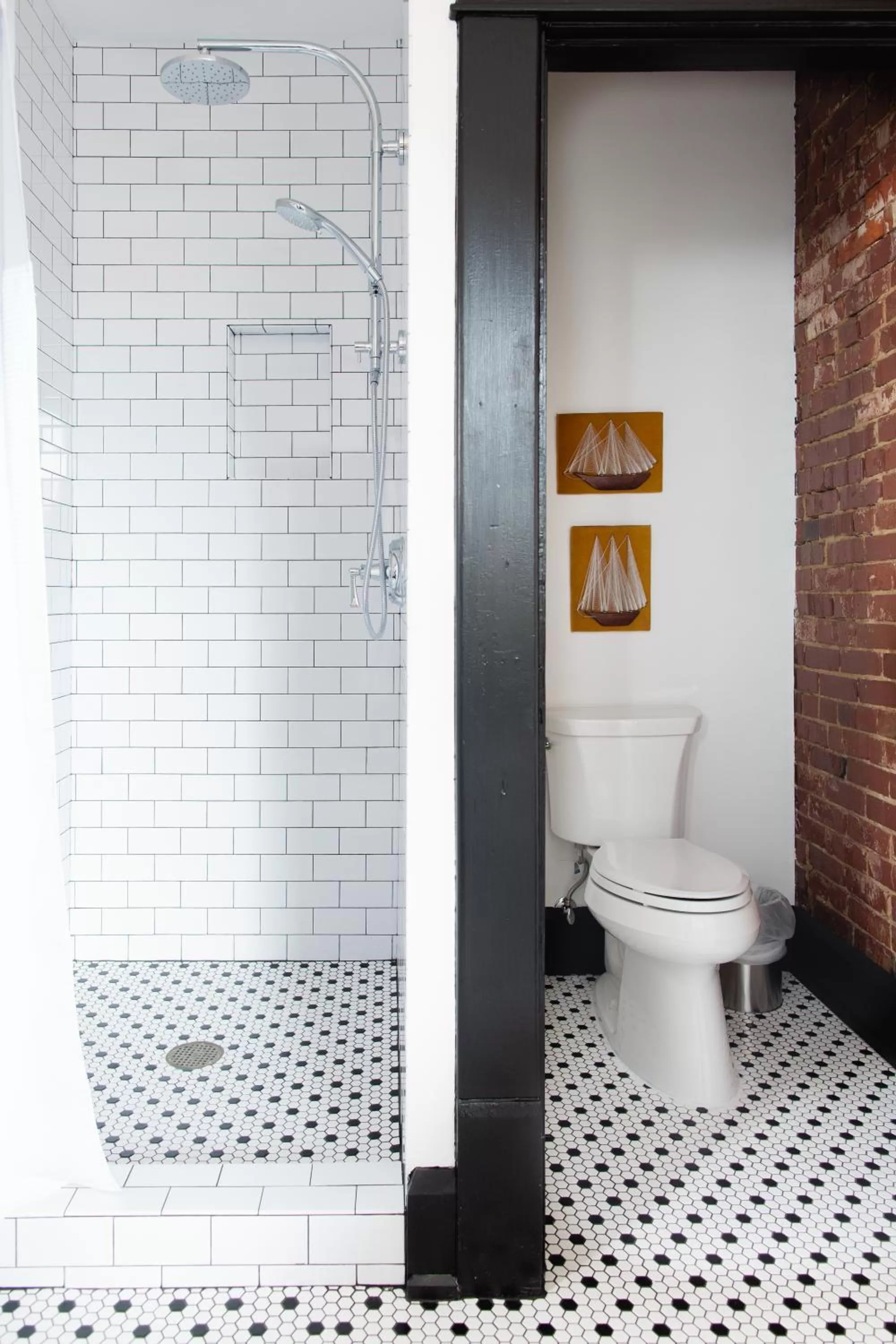 Shower in The Dwell Hotel, a Member of Design Hotels