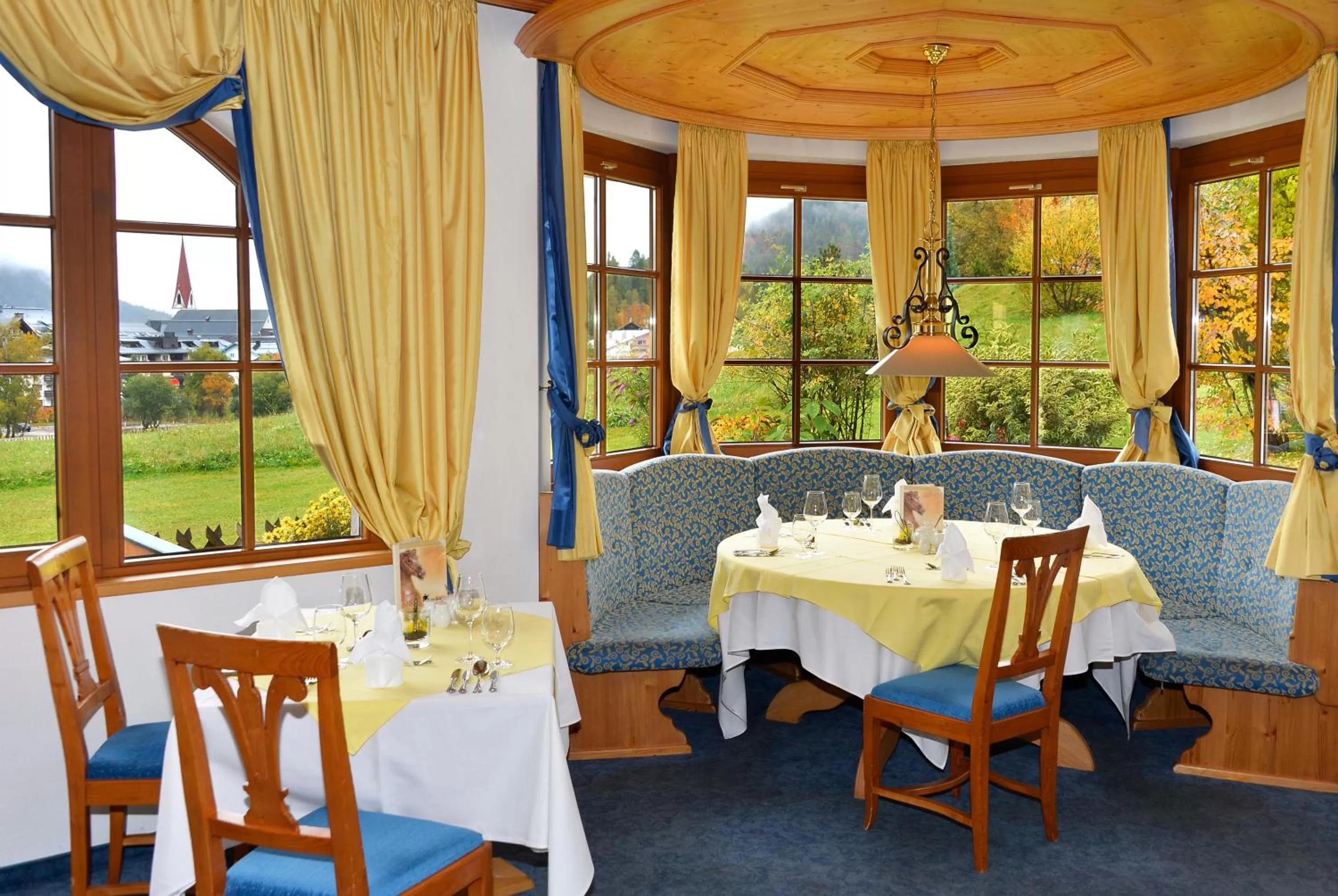 Restaurant/places to eat in Hotel Residenz Hochland