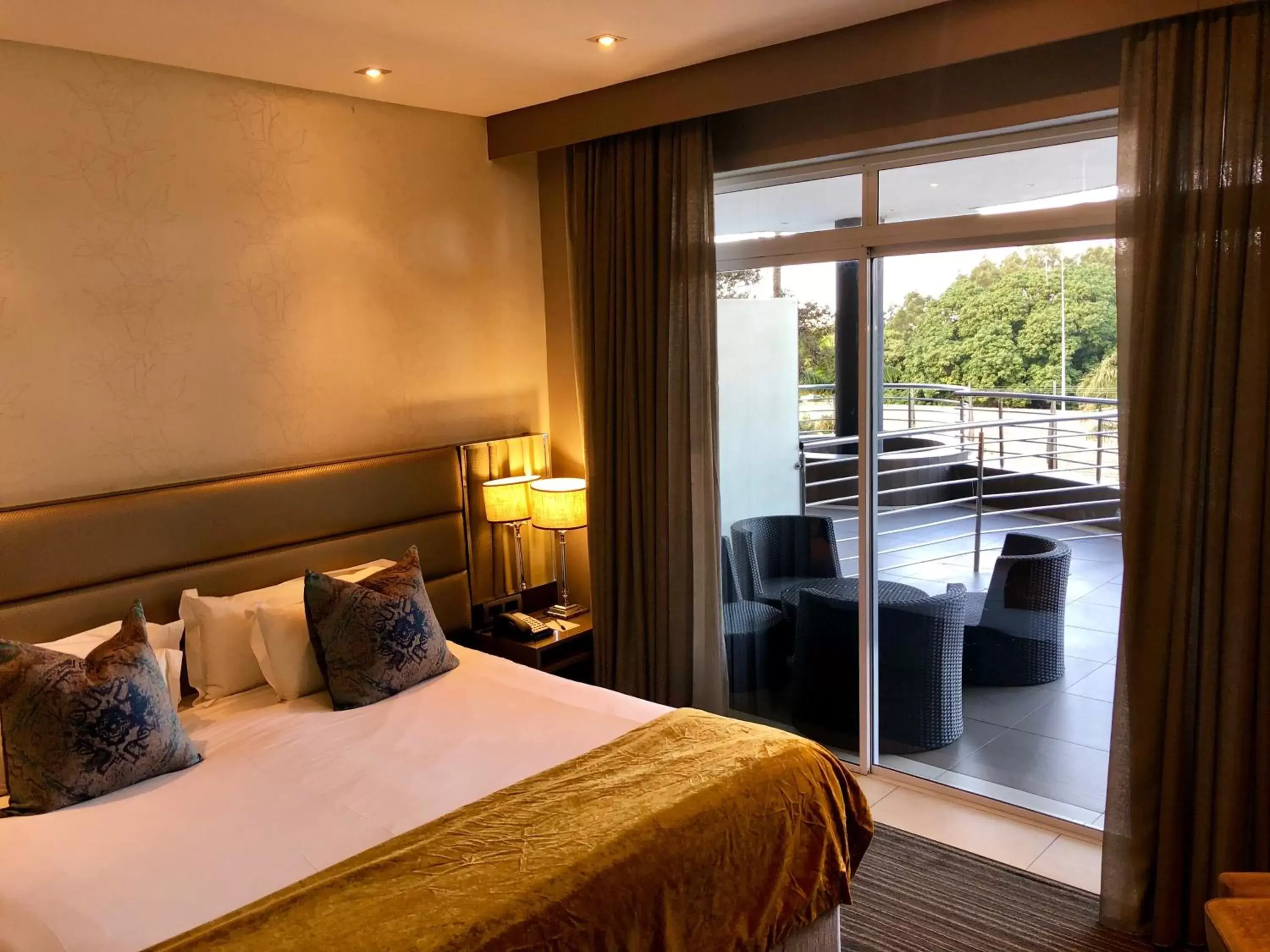 Deluxe Room with City View - single occupancy in Coastlands Musgrave Hotel Deluxe Room with City View - single occupancy in Coastlands Musgrave Hotel
