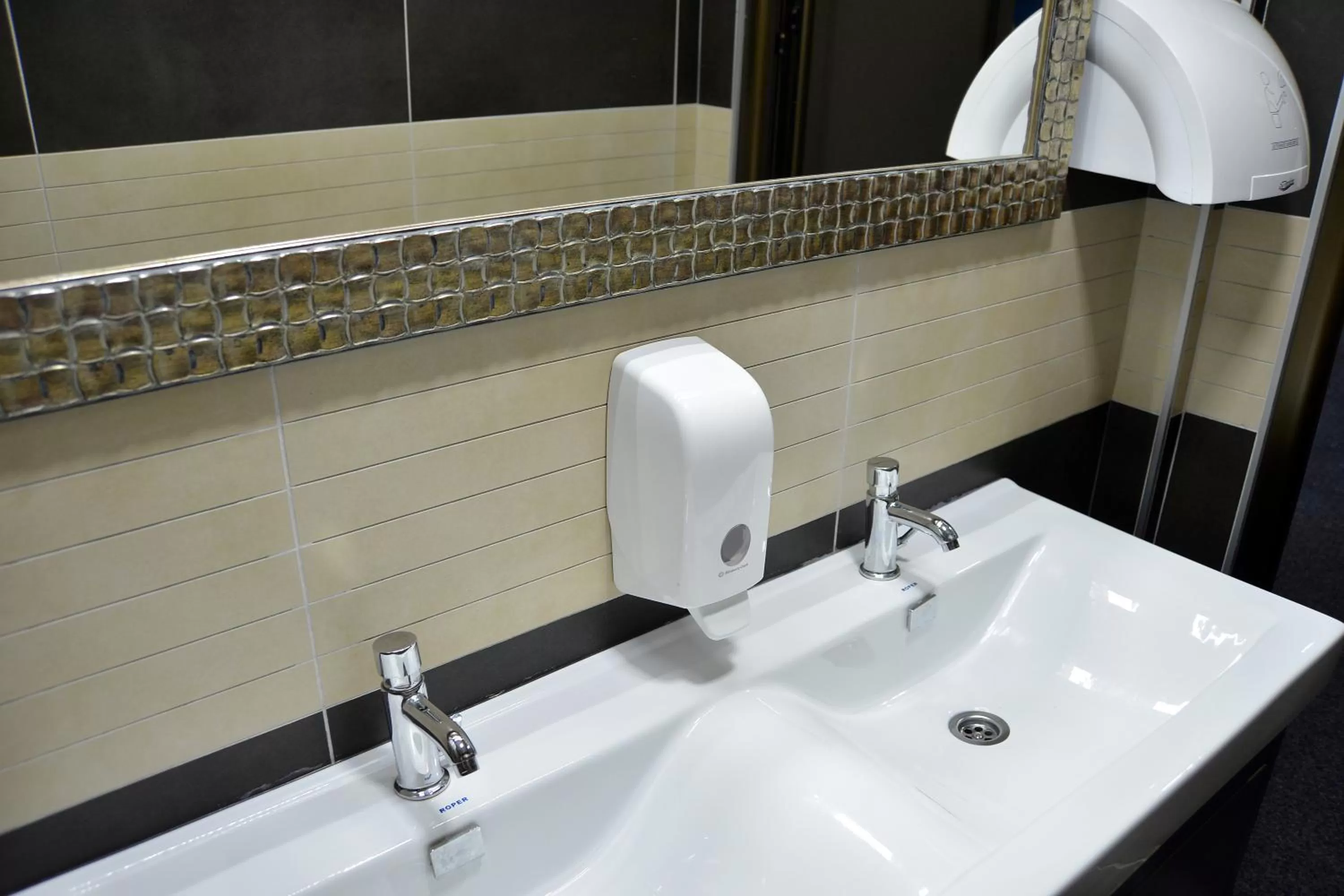 Bathroom in Hotel Golf