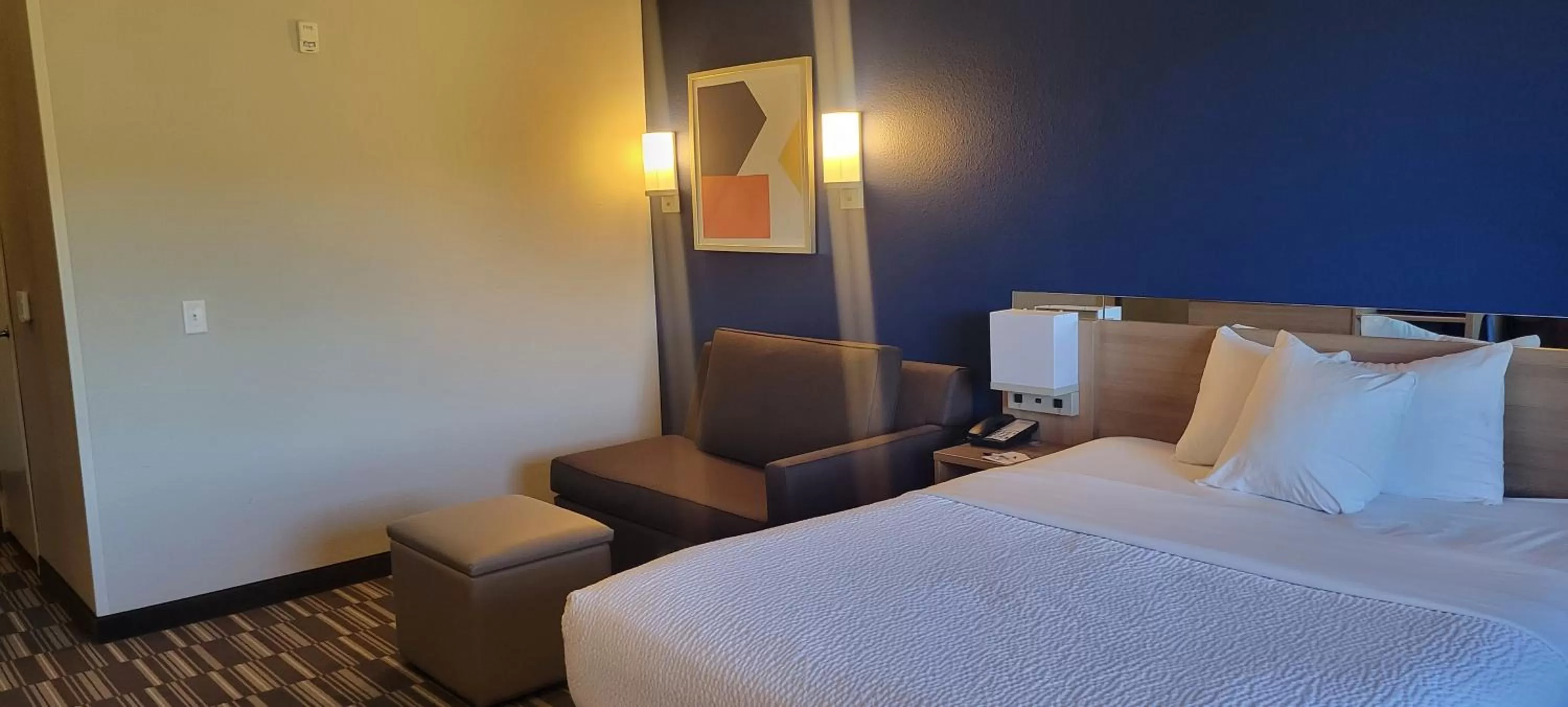 Bed in Microtel Inn & Suites by Wyndham Fountain Fort Carson