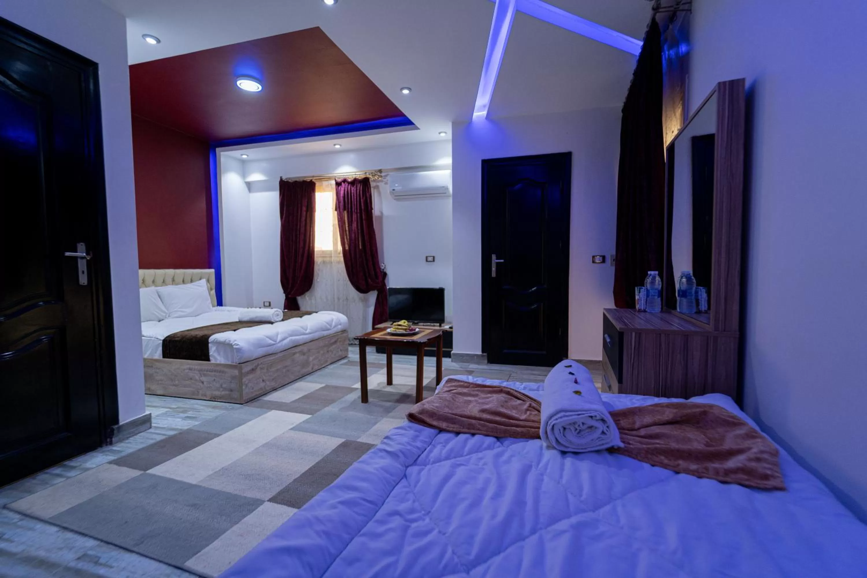 Photo of the whole room, Bed in Gardenia Inn Hotel