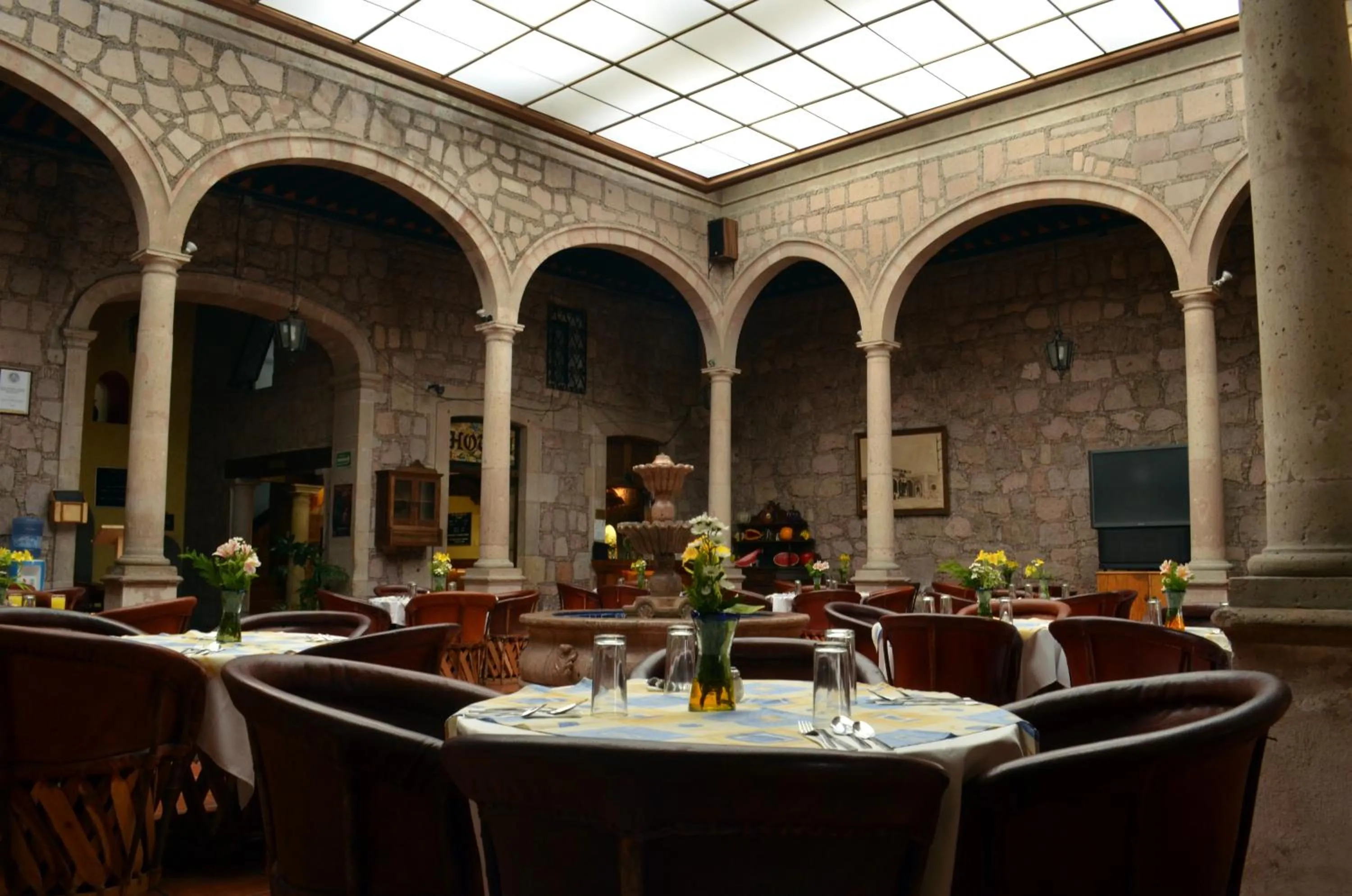 Restaurant/places to eat in Howard Johnson by Wyndham Morelia Calle Real