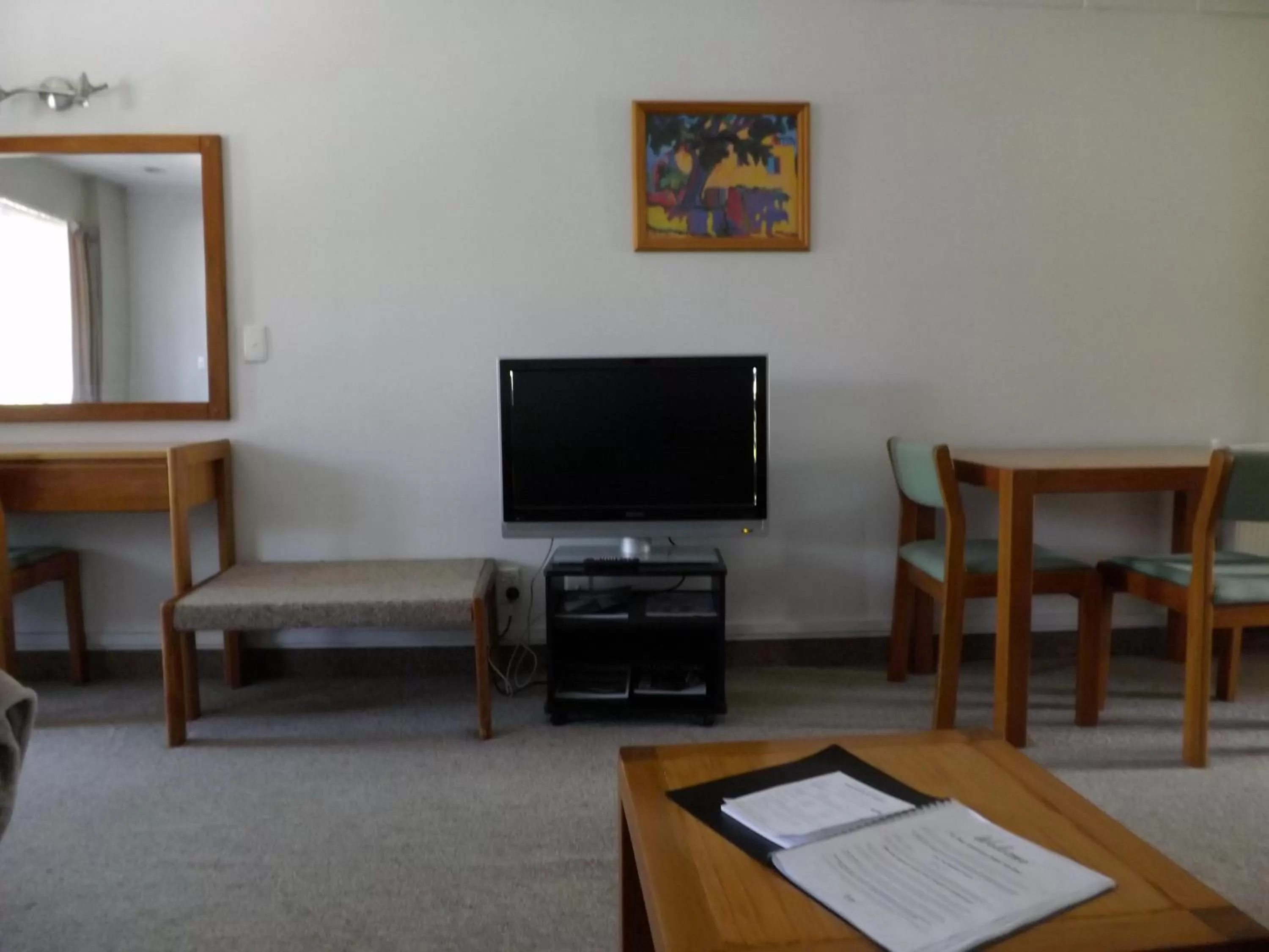 Photo of the whole room in Karaka Tree Motel