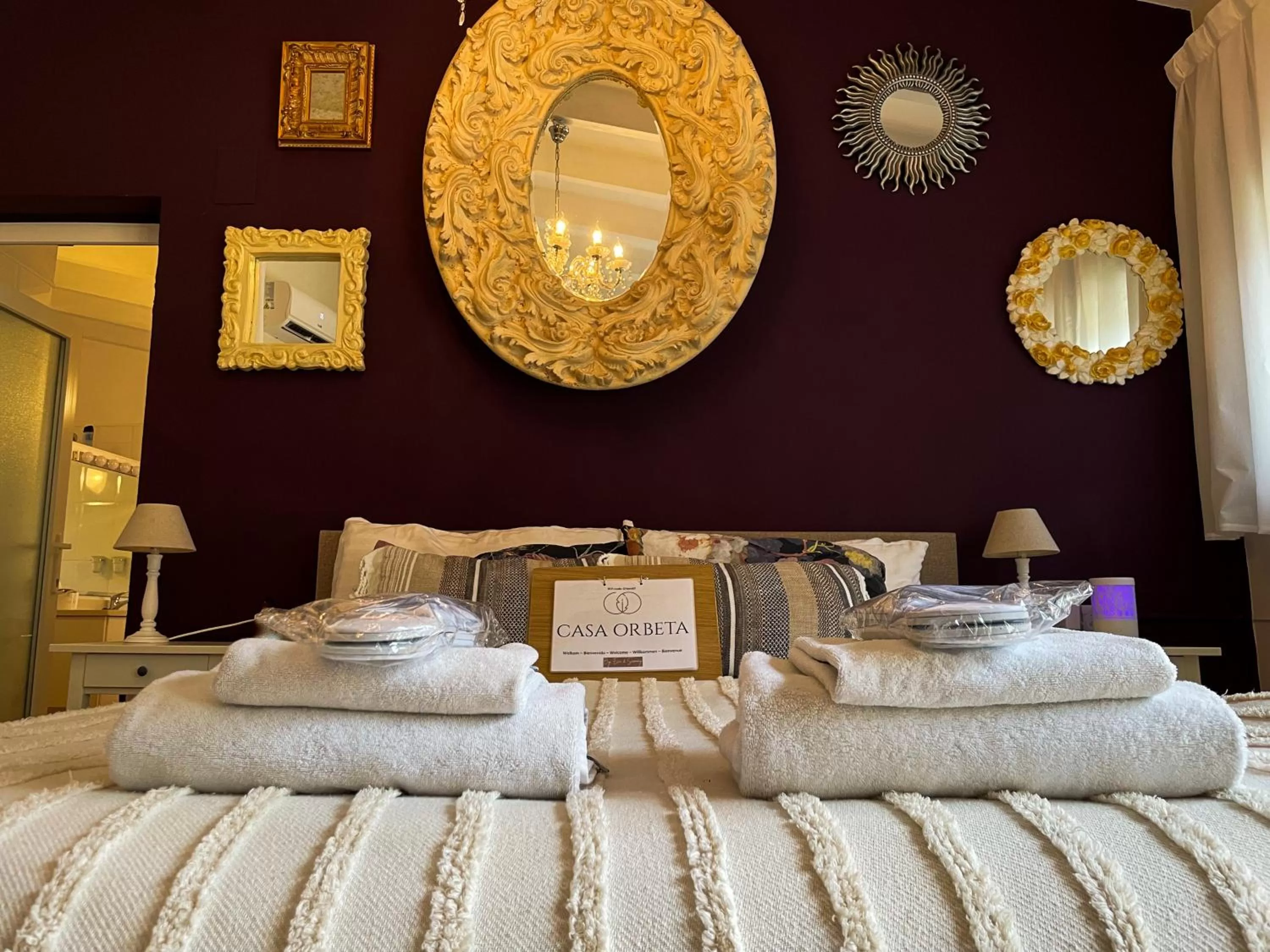 Deluxe Double Room with Shower in CASA-ORBETA