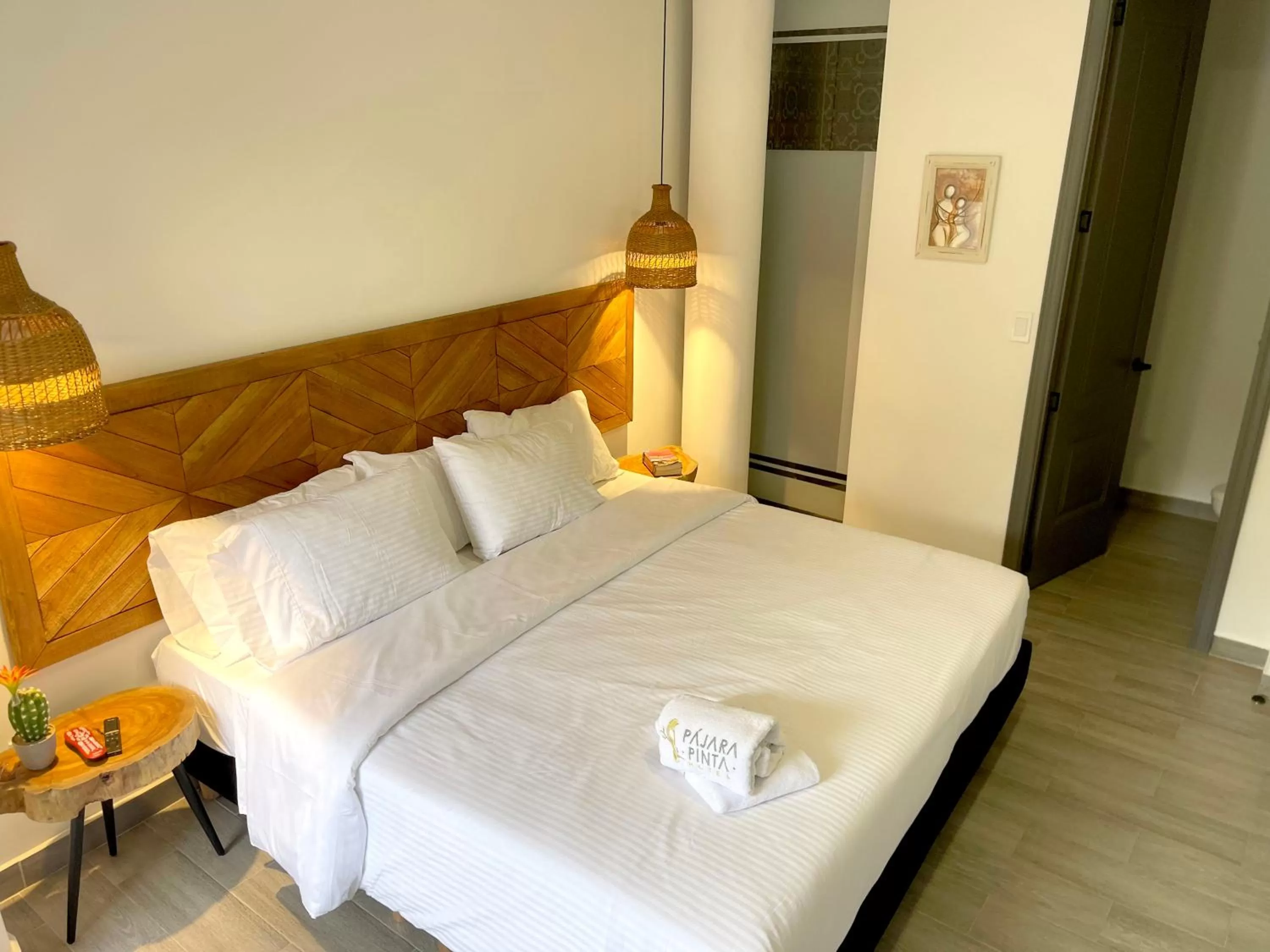 Restaurant/places to eat, Bed in Hotel Pajara Pinta