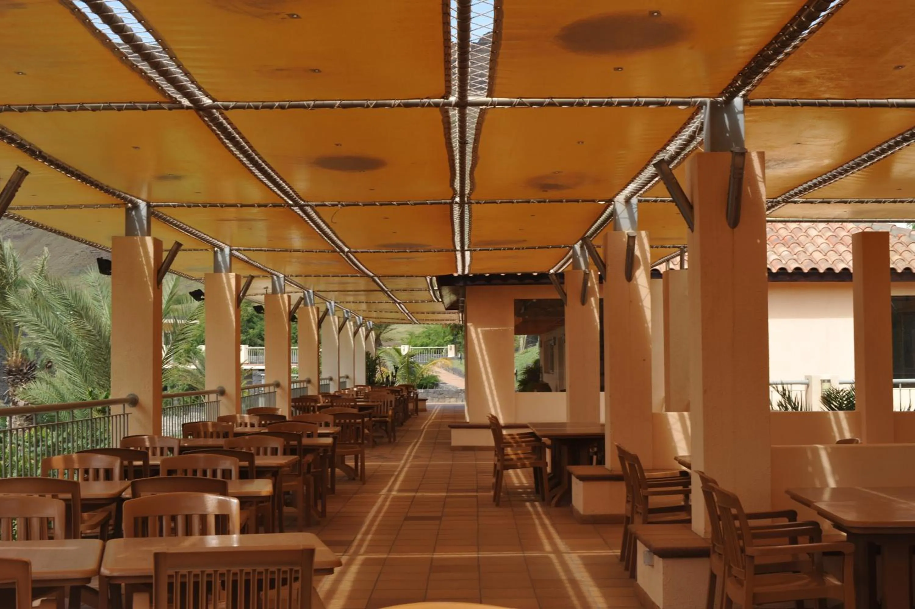 Restaurant/places to eat in Foya Branca by Flagworld Hotels