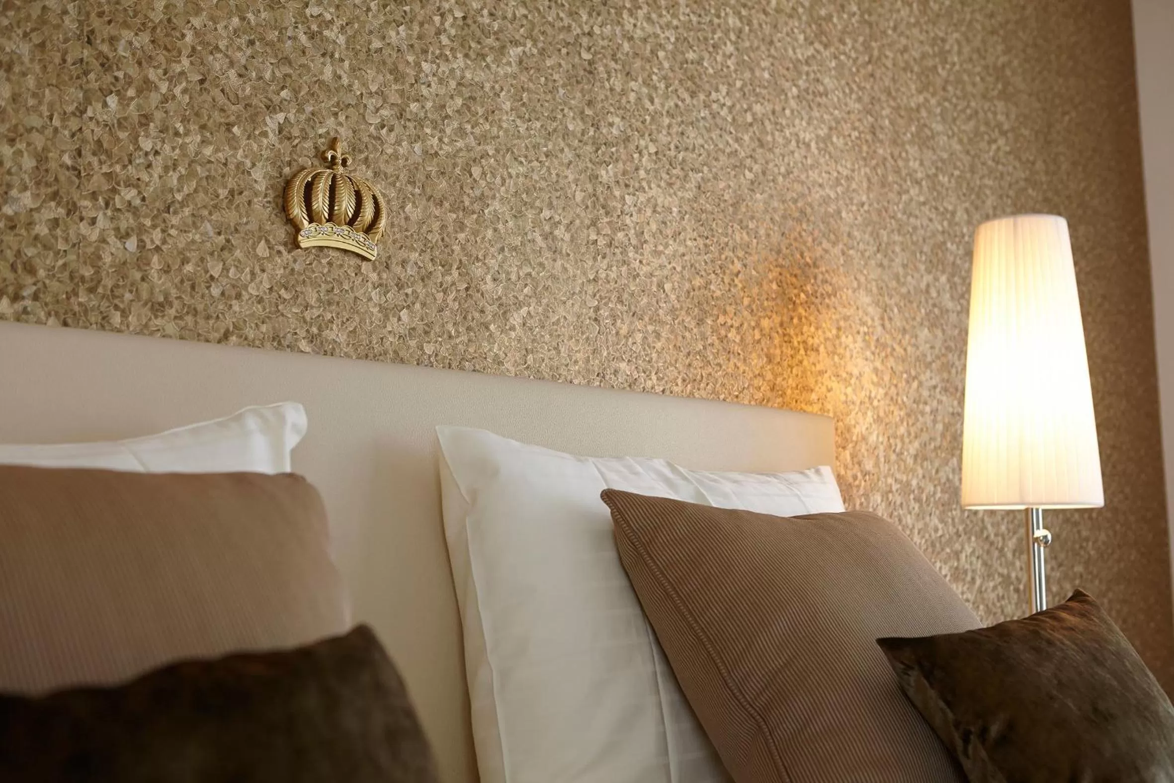 Decorative detail, Bed in Hotel AVA