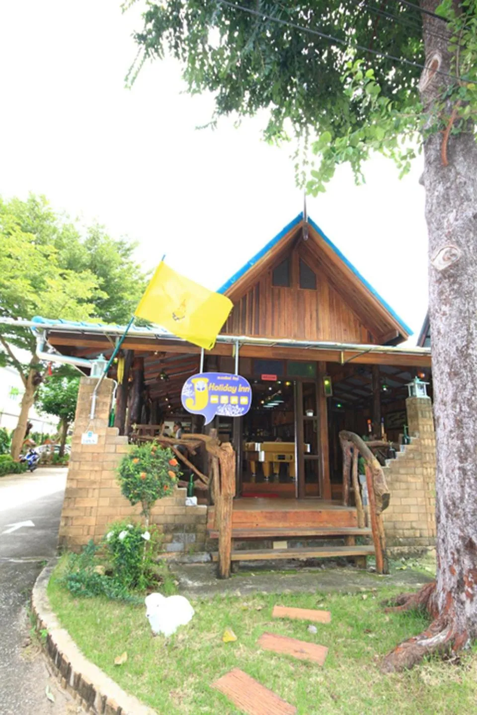 Garden in J.Holiday Inn Krabi