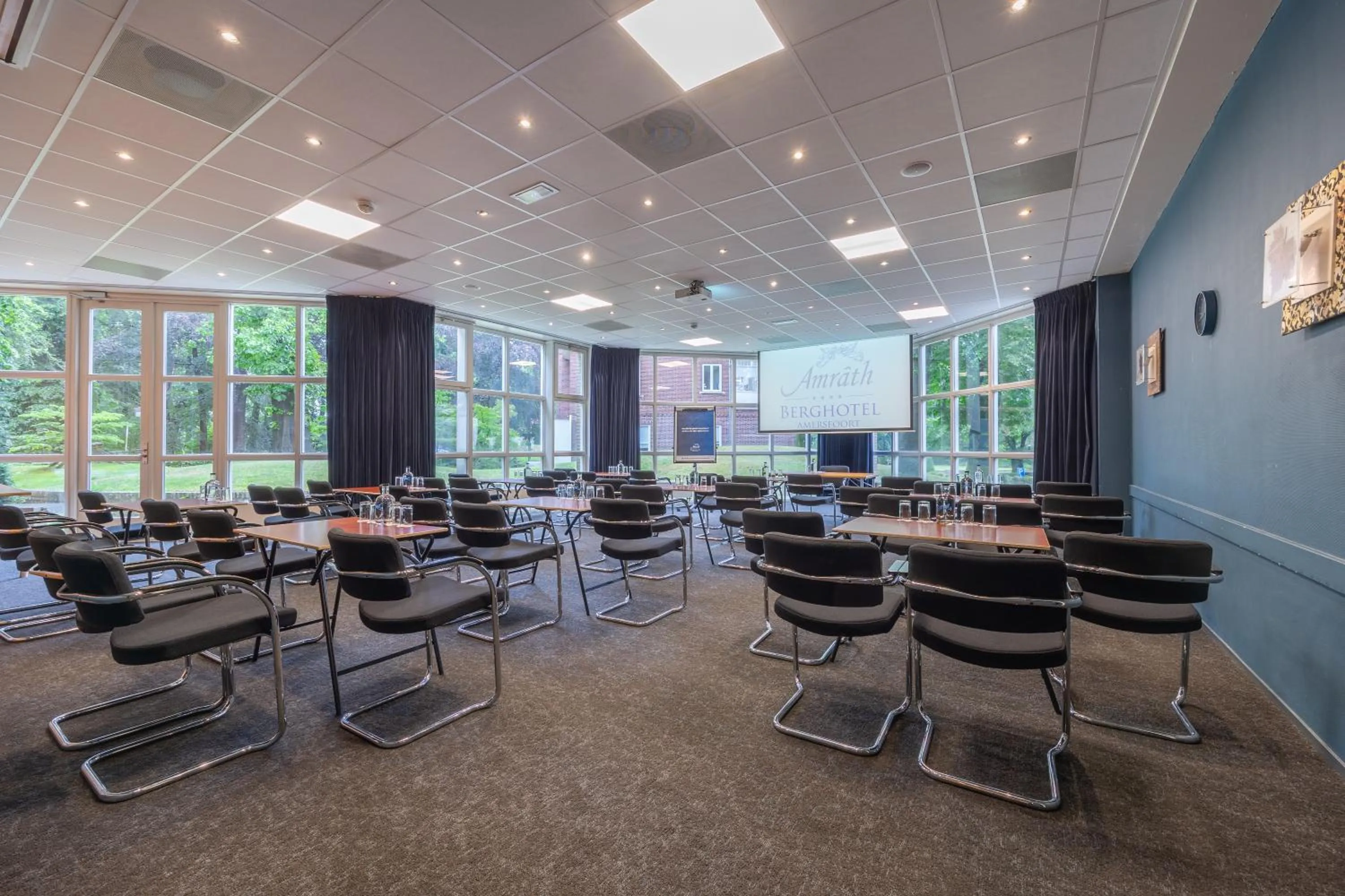Meeting/conference room in Amrâth Berghotel Amersfoort
