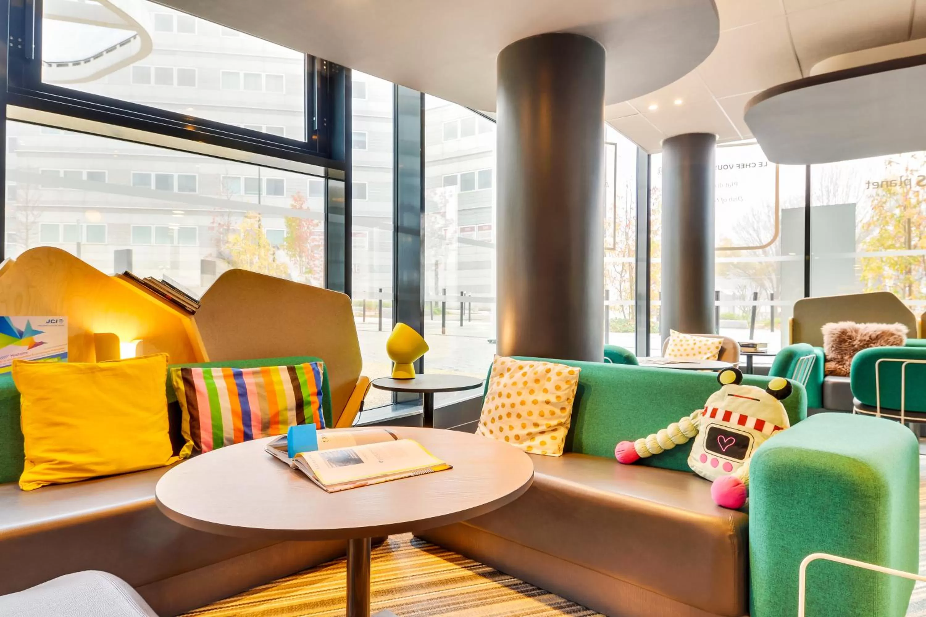 Lobby or reception in ibis Styles Paris Charles de Gaulle Airport