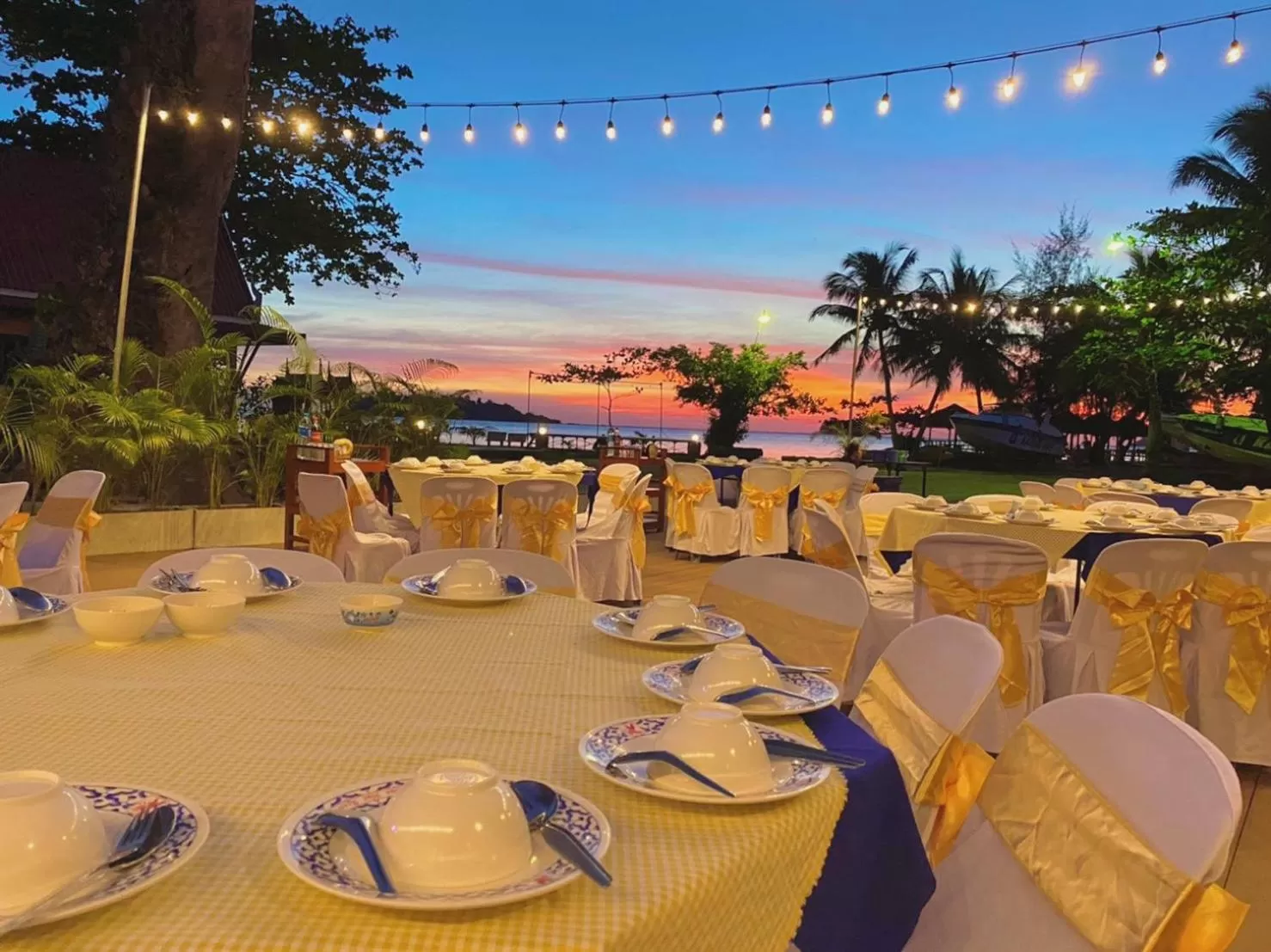 Restaurant/places to eat in Kaibae Hut Resort