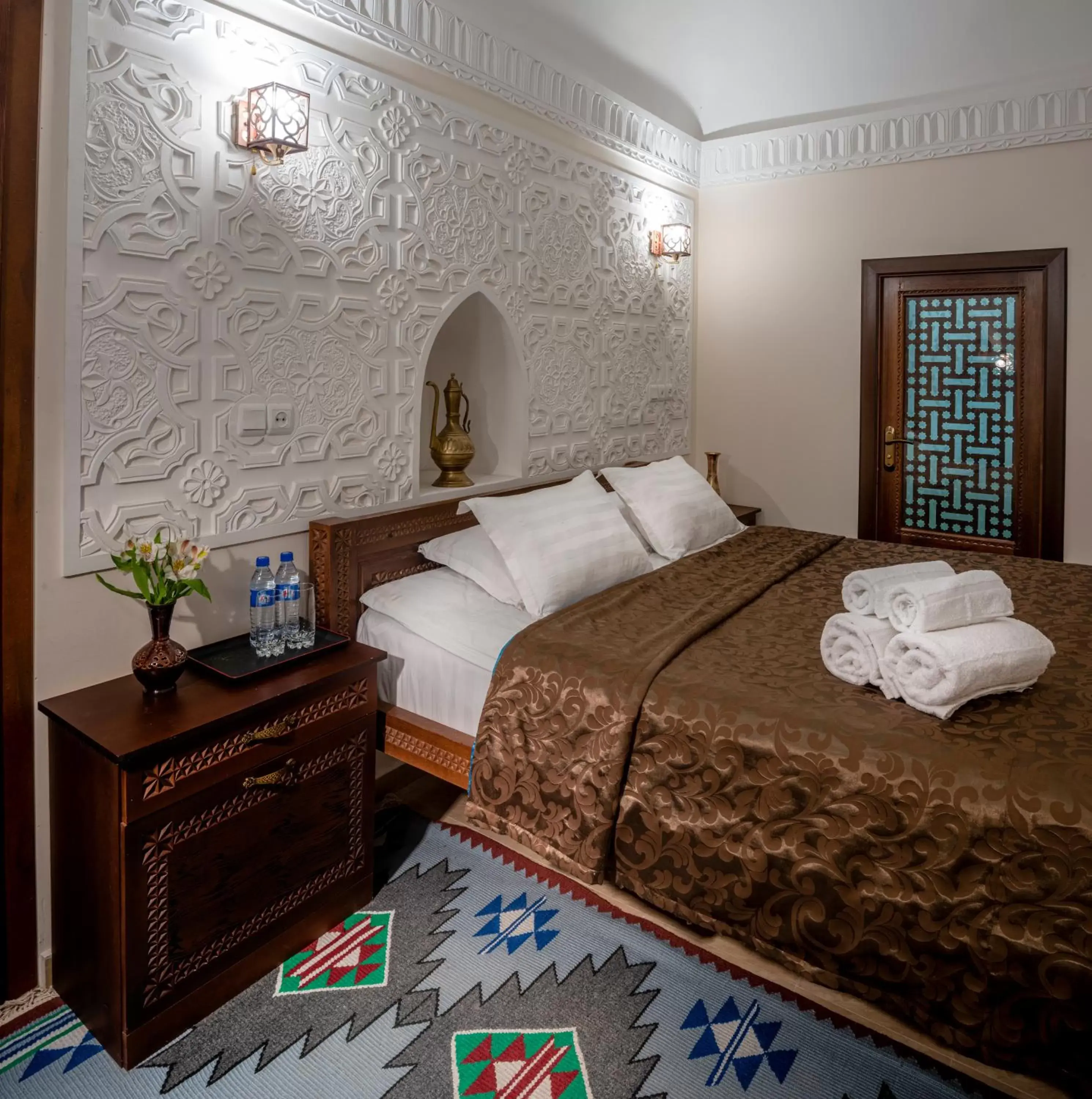 Double Room with Private Bathroom - single occupancy in New Star Boutique hotel - madrasah Muhammad Mahram 1903 Double Room with Private Bathroom - single occupancy in New Star Boutique hotel - madrasah Muhammad Mahram 1903