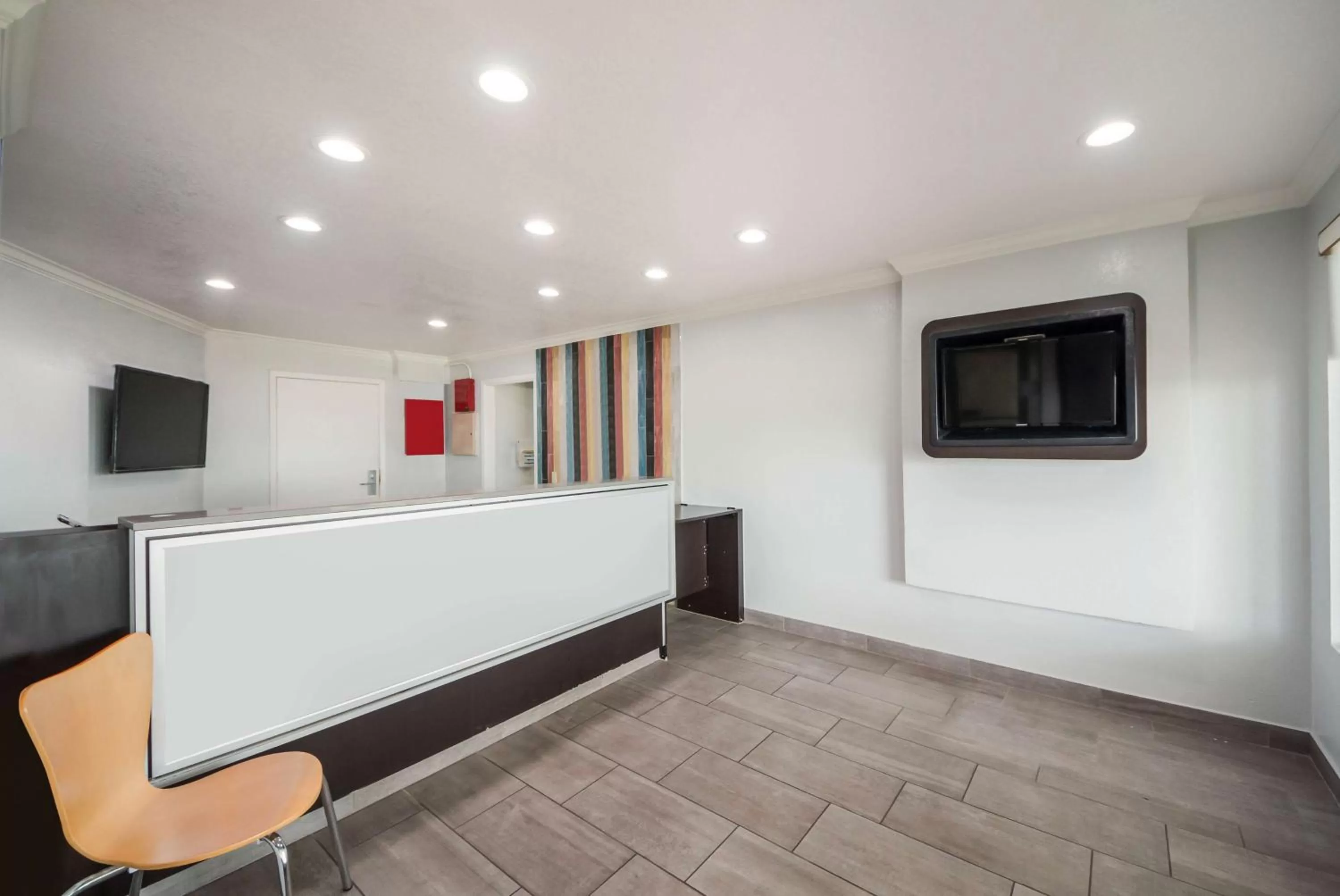 Lobby or reception in Studio 6 Laredo, Tx - North I-35