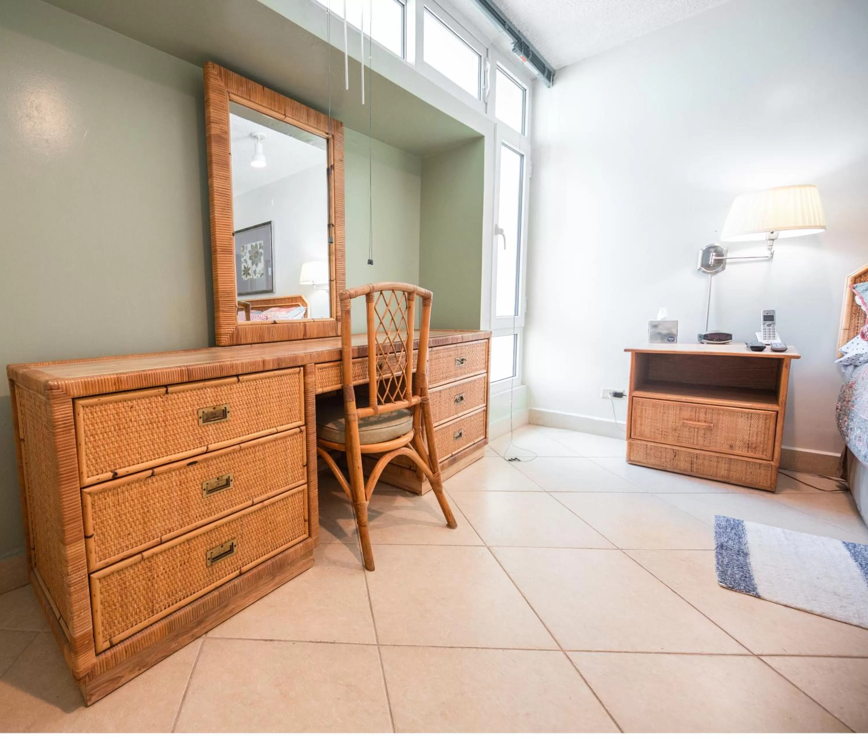 Bedroom, Bed in ESJ Towers by Chana