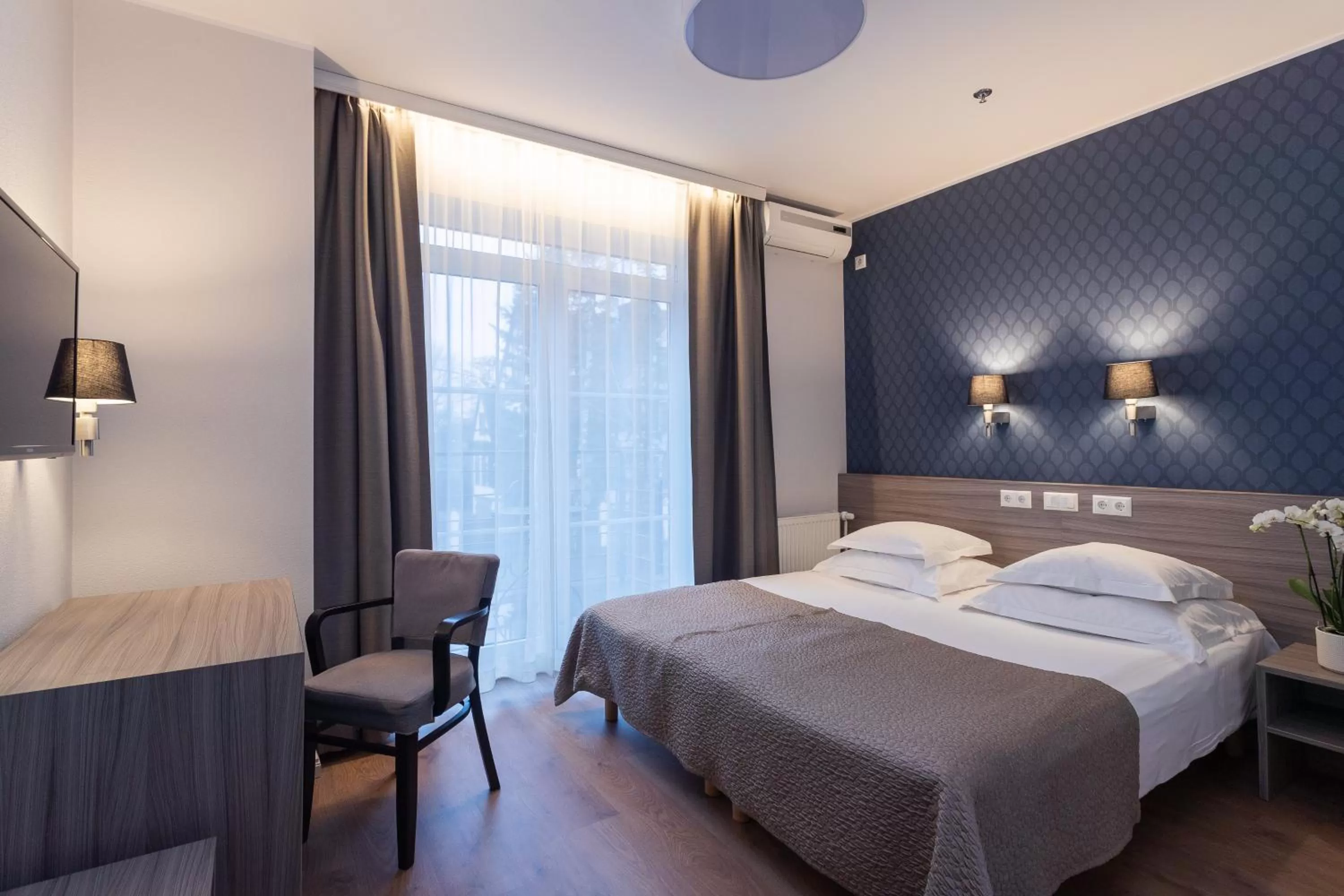 Bed in Hotel Villa Wesset