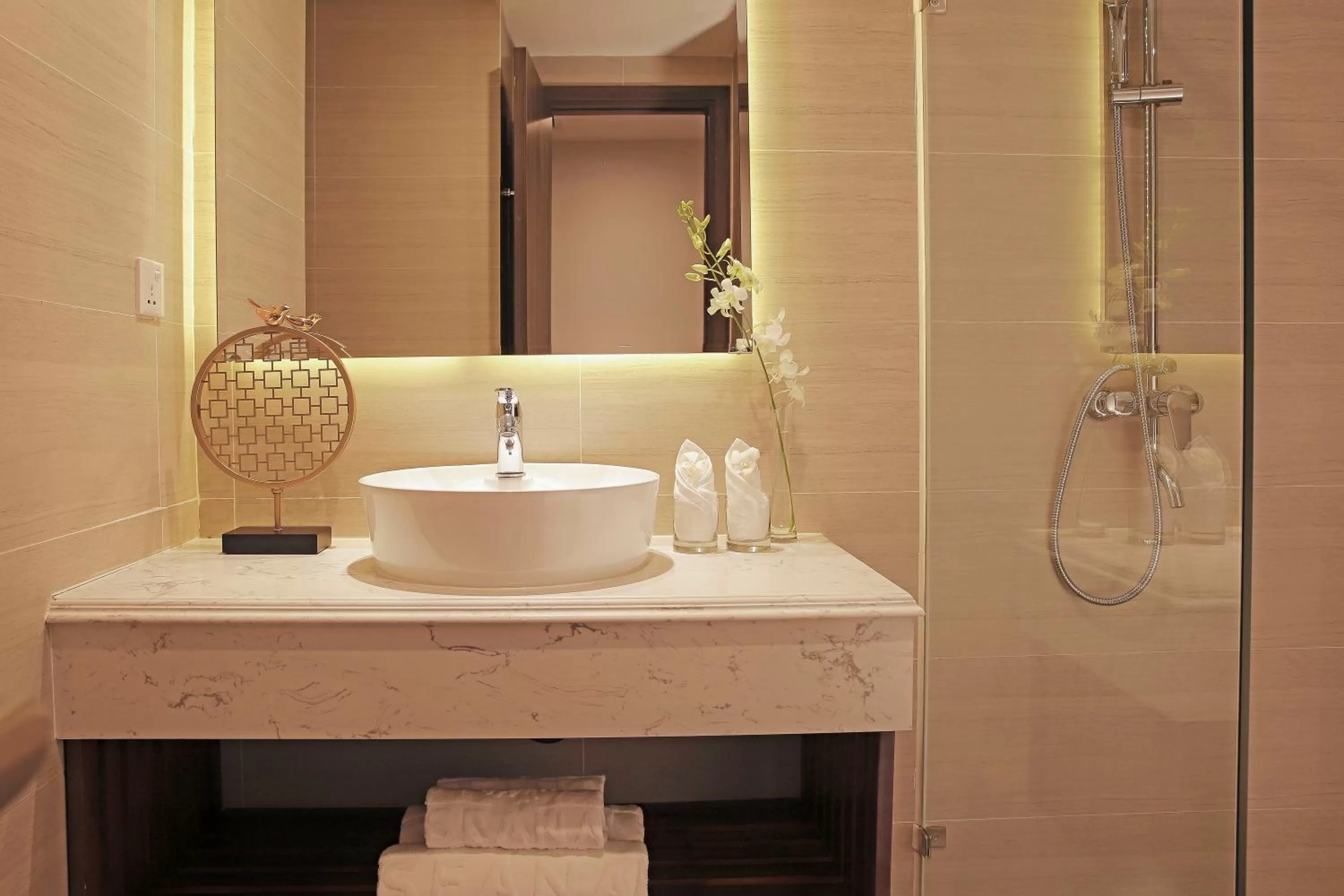 Bathroom in Seana Hotel