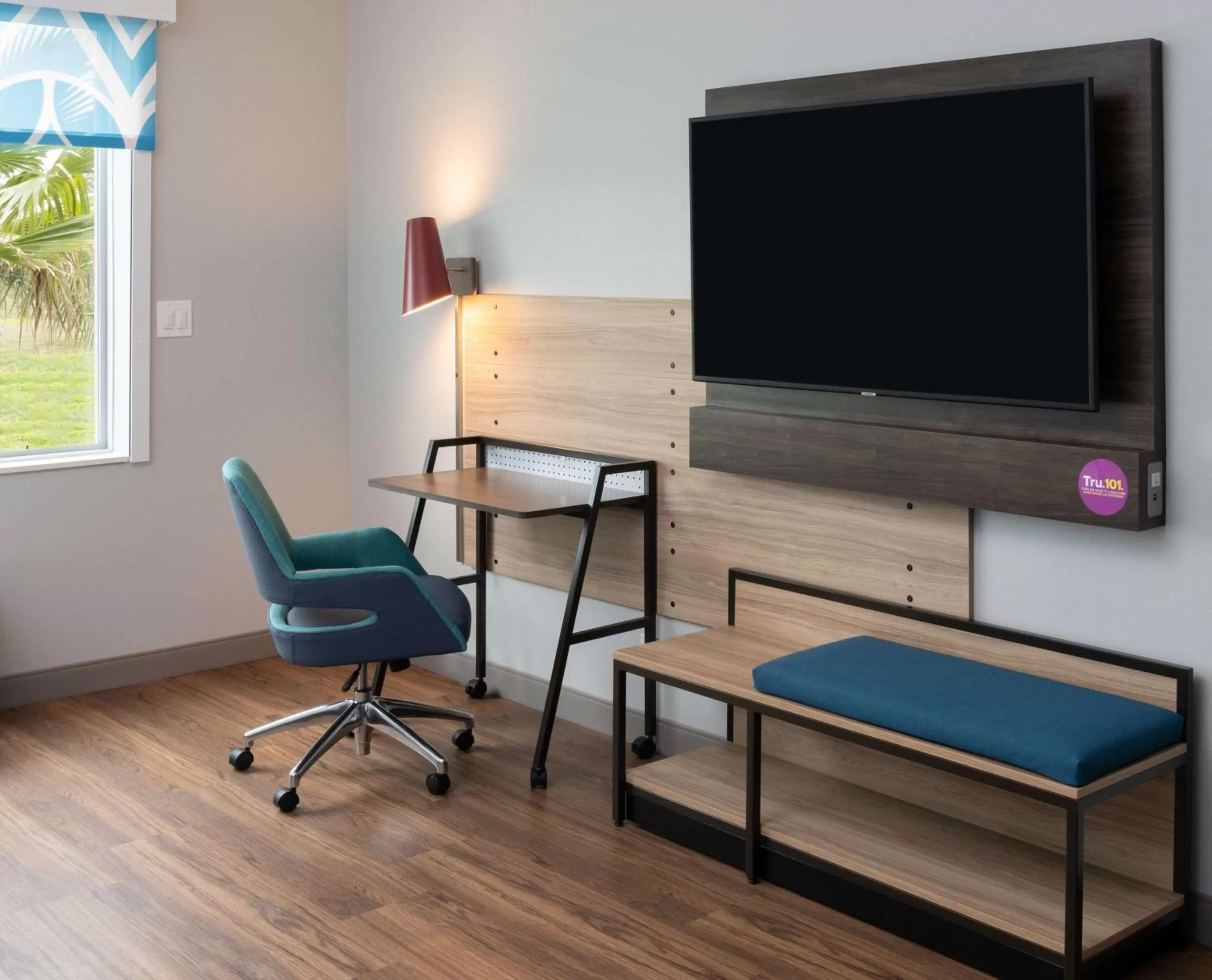 Bedroom in Tru By Hilton Jacksonville South Mandarin, Fl