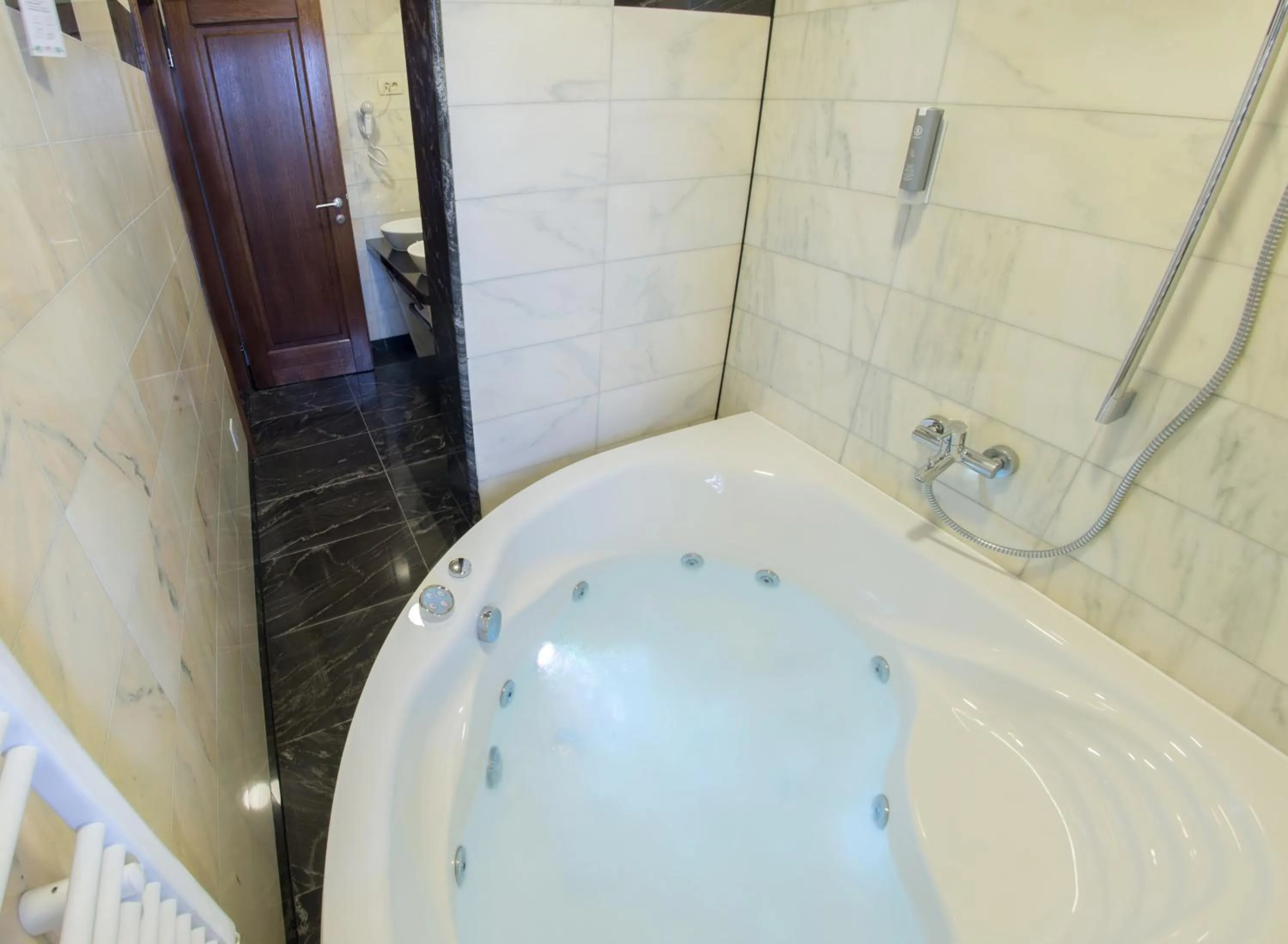 Shower in Hotel Mostar