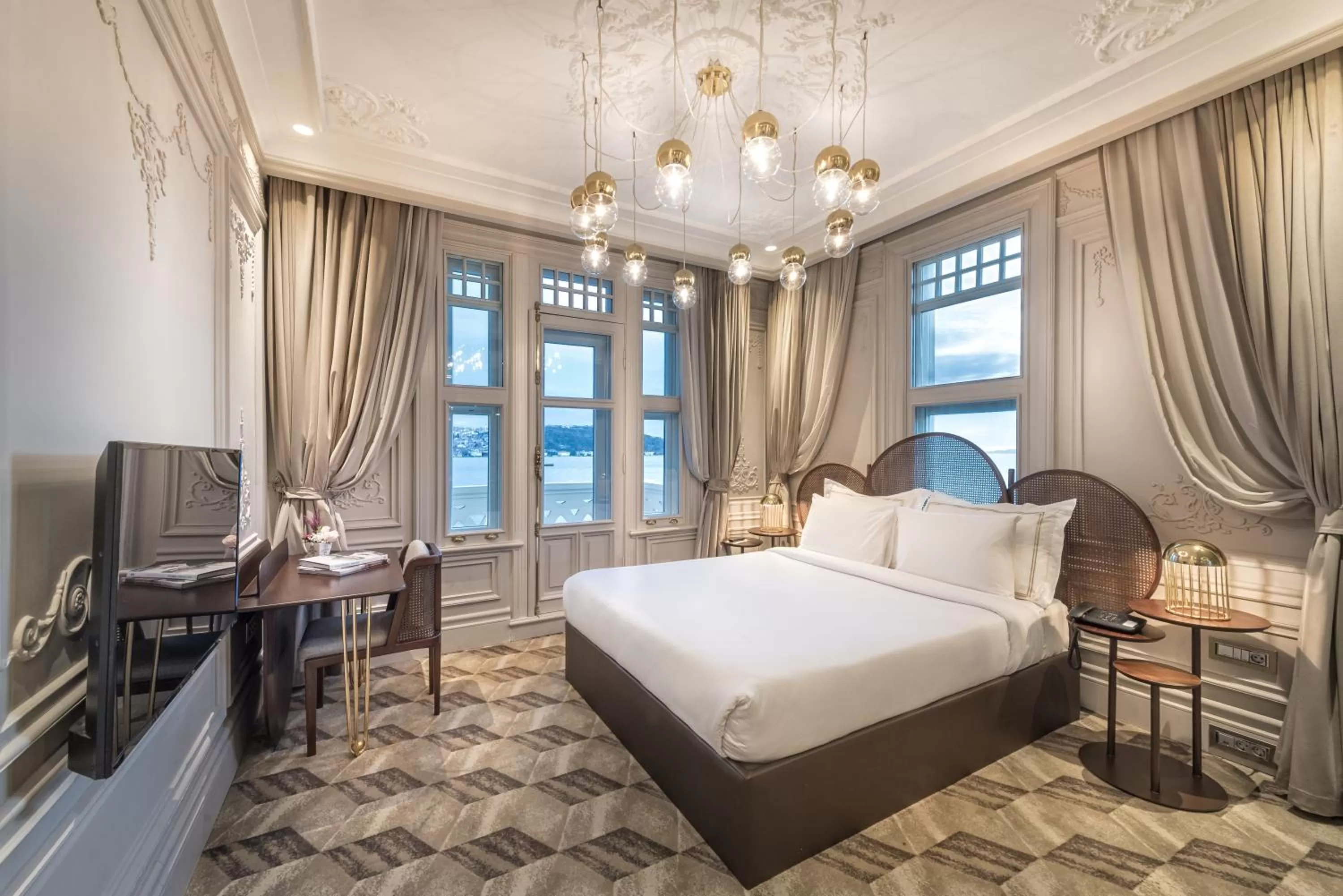 Photo of the whole room, Bed in The Stay Bosphorus