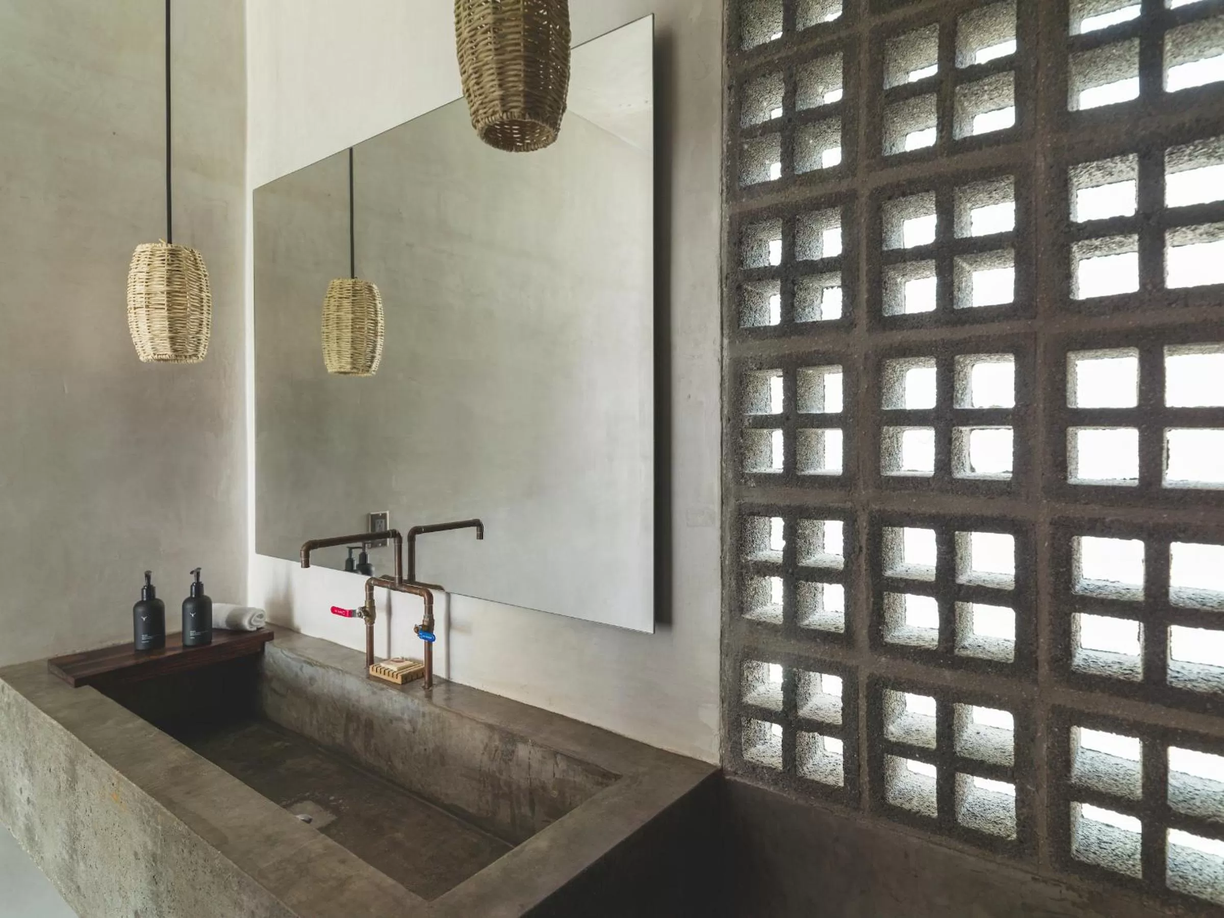 Bathroom in Drift San Jose del Cabo, a Member of Design Hotels