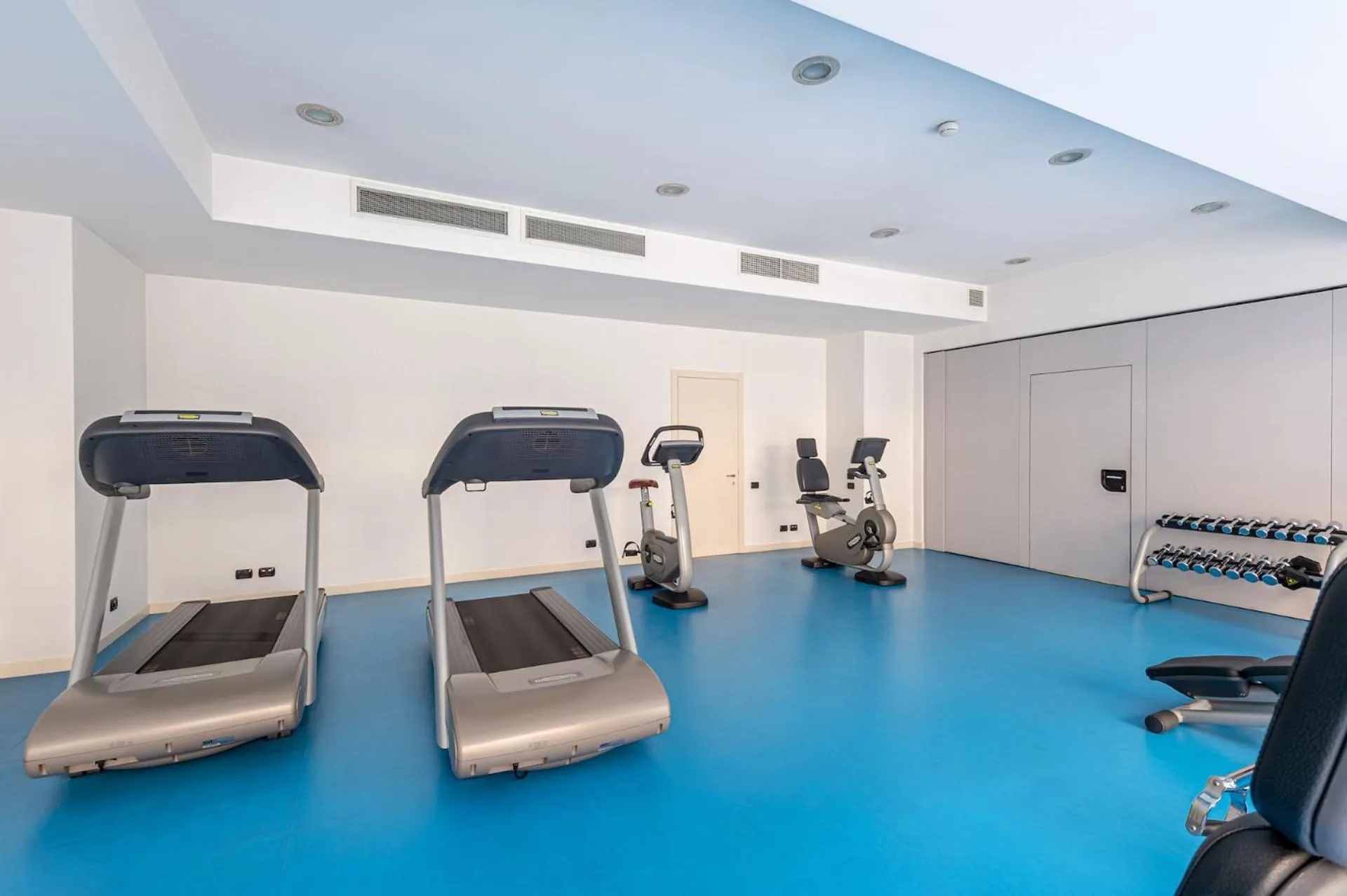 Fitness centre/facilities in UNA HOTELS Le Terrazze Treviso Hotel & Residence
