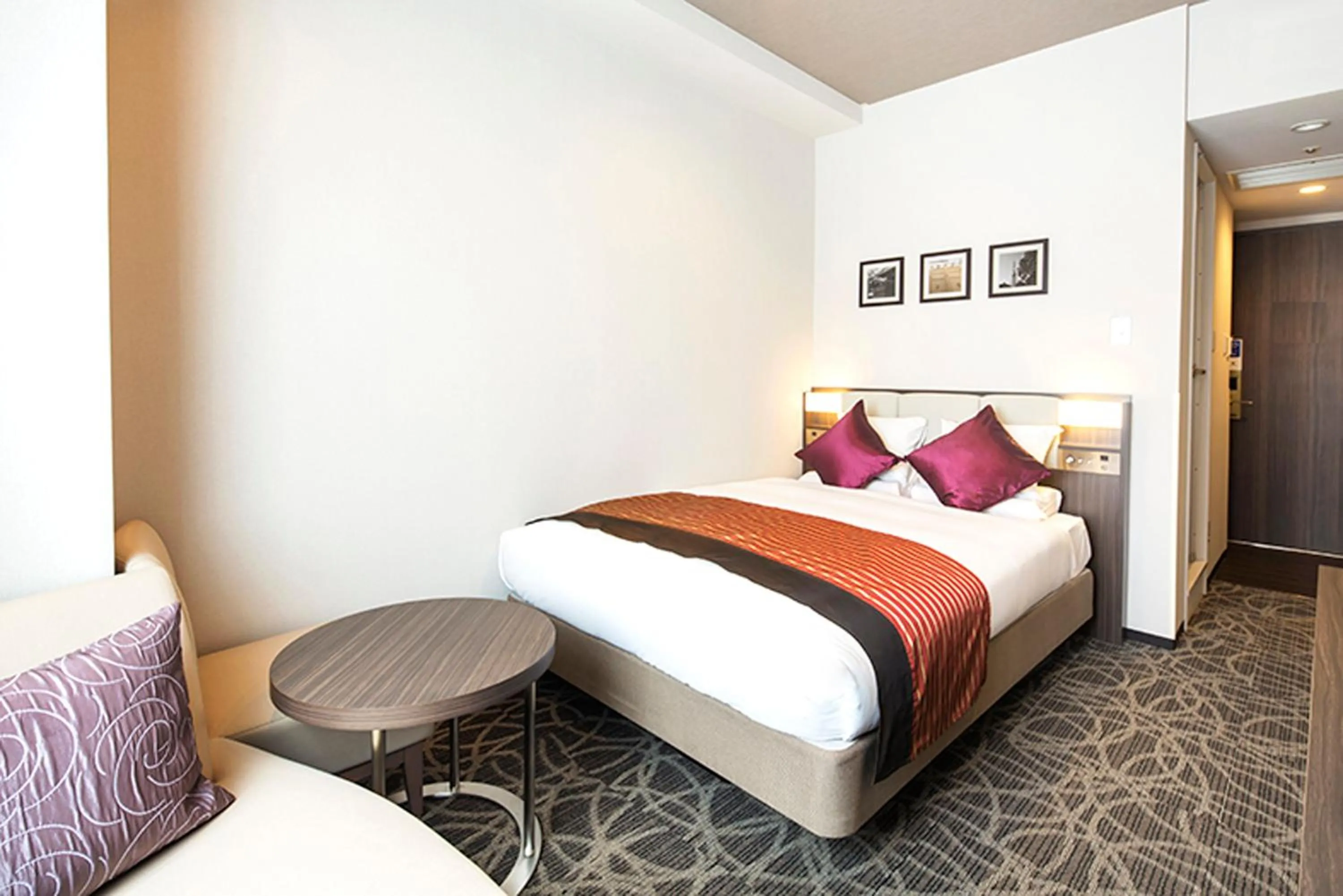 Photo of the whole room, Bed in HOTEL MYSTAYS Ueno East