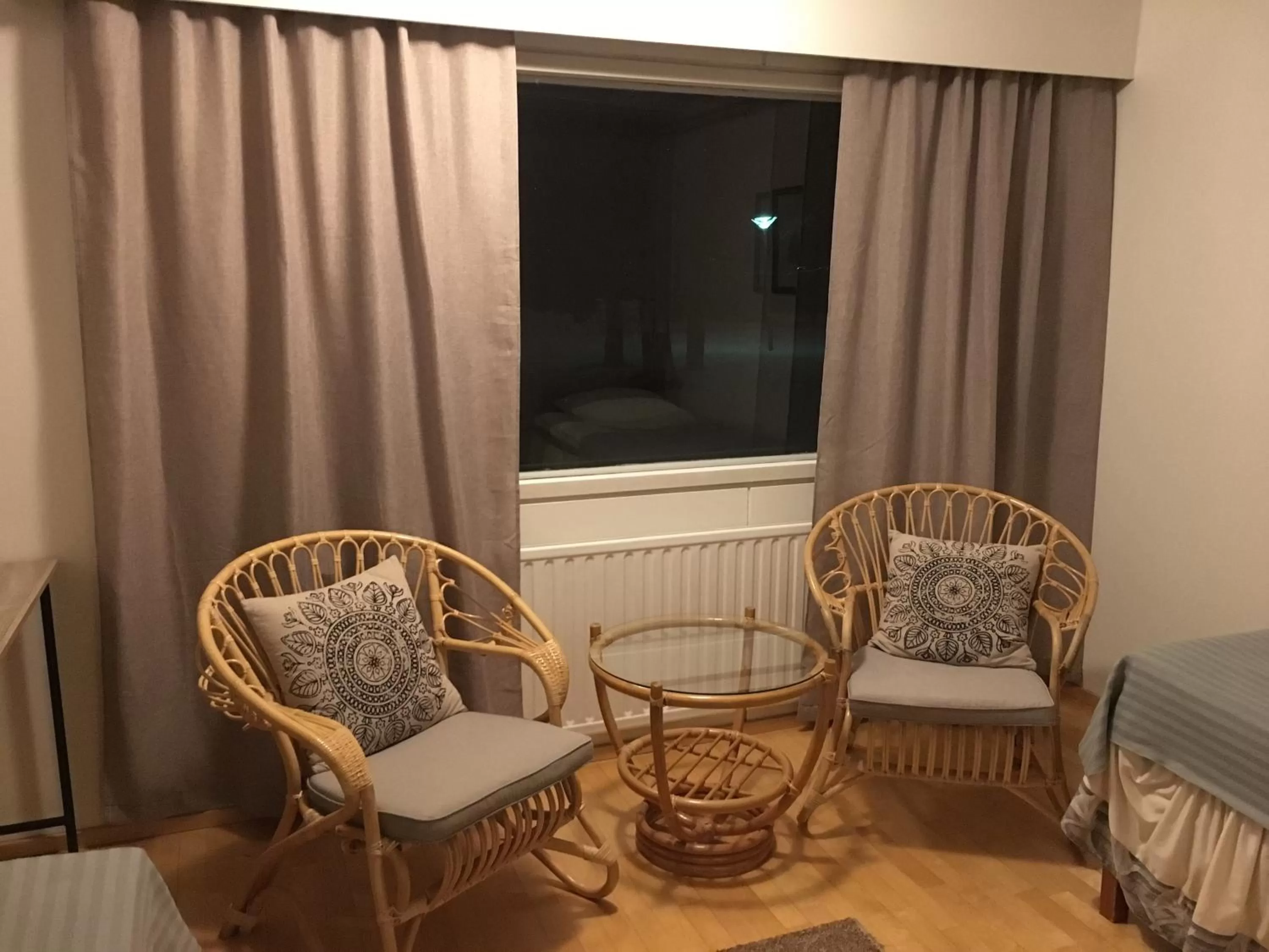 Bedroom in Hotel Yöpuu