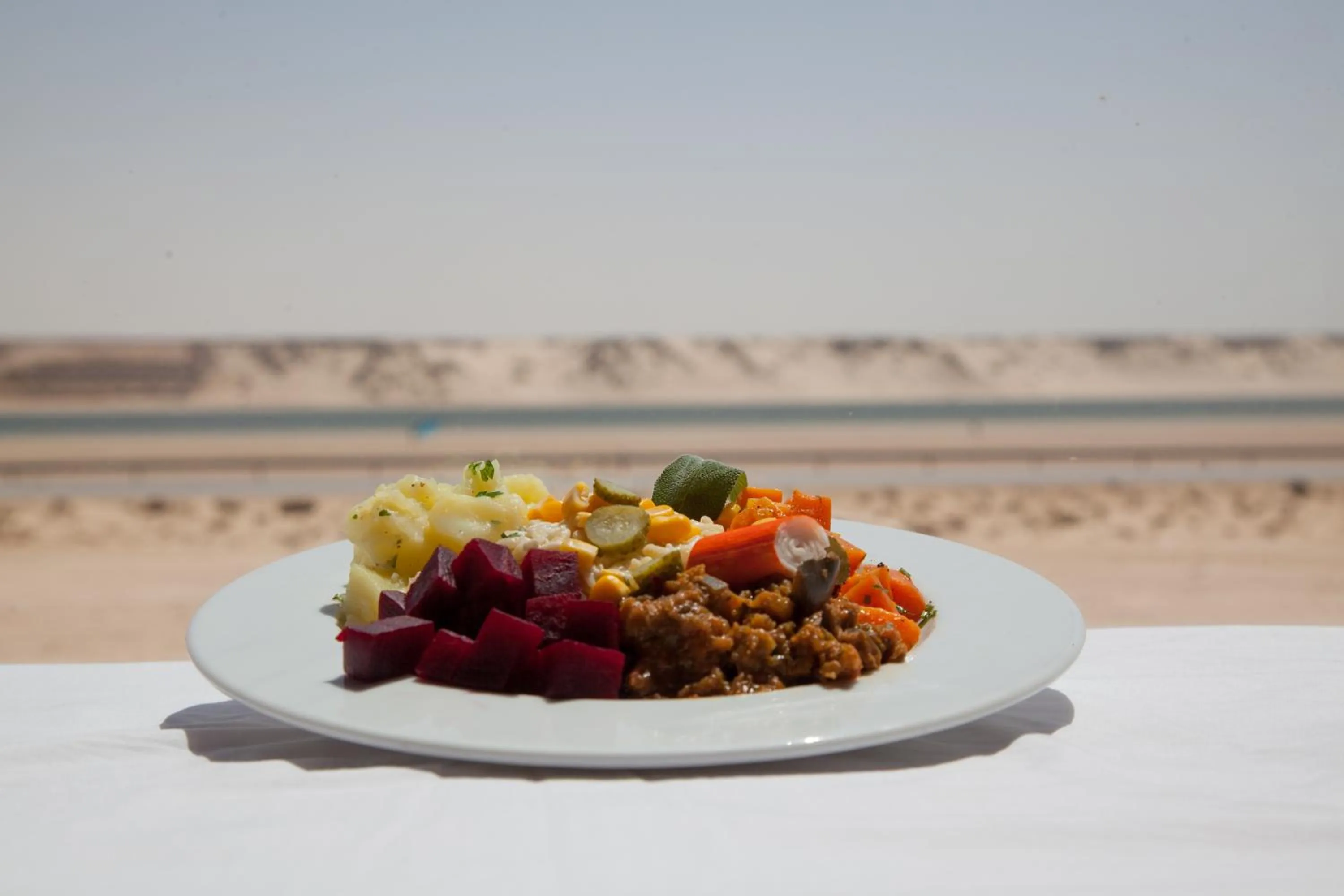 Restaurant/places to eat in Dakhla Camp