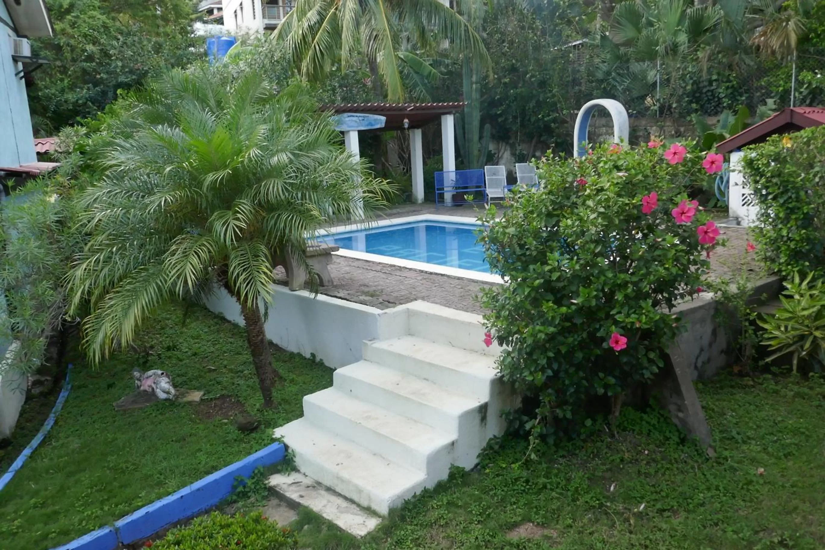 Patio in El Pacifico Hotel