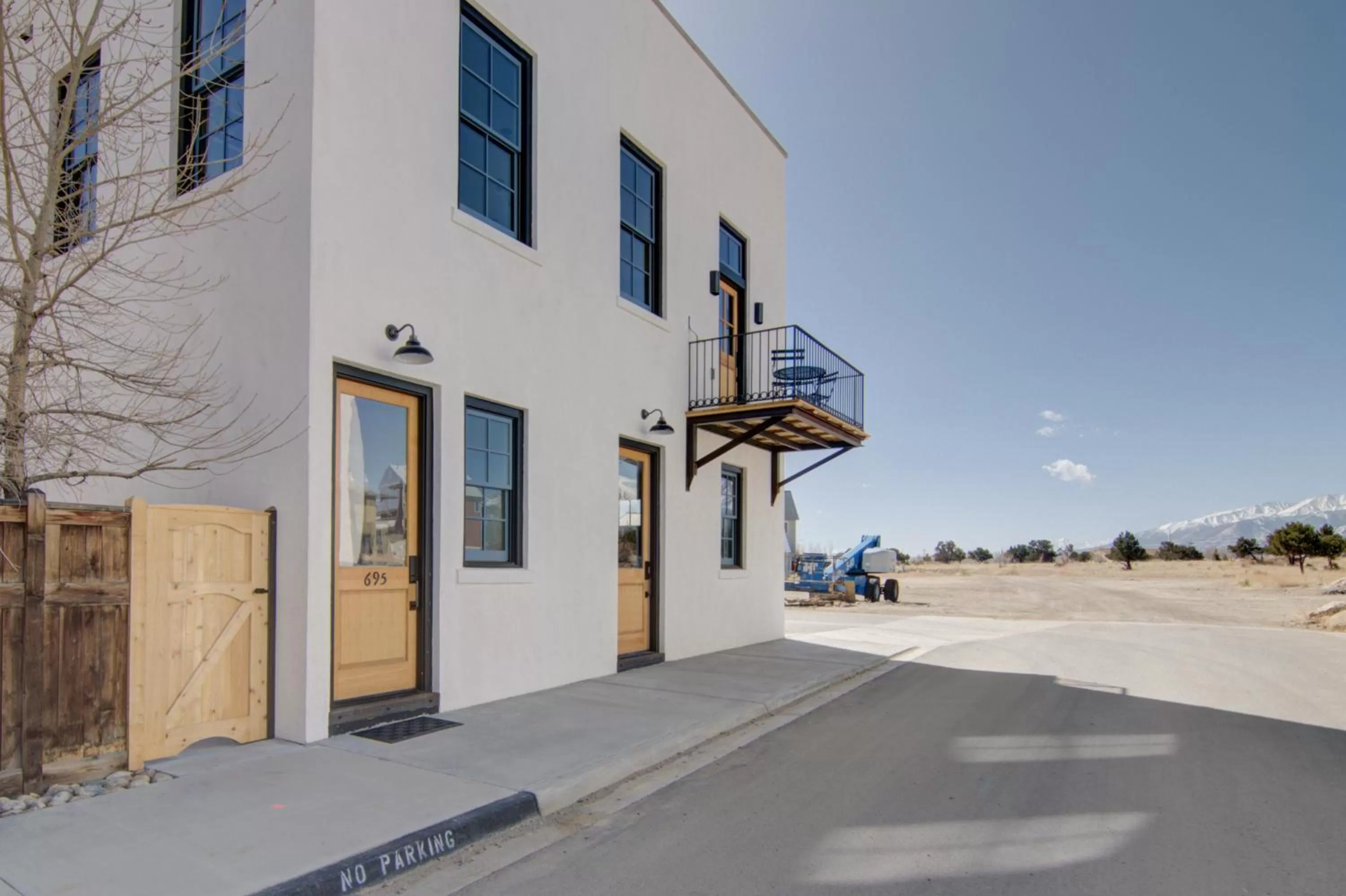 Property Building in South Main Residences by Surf Hotel