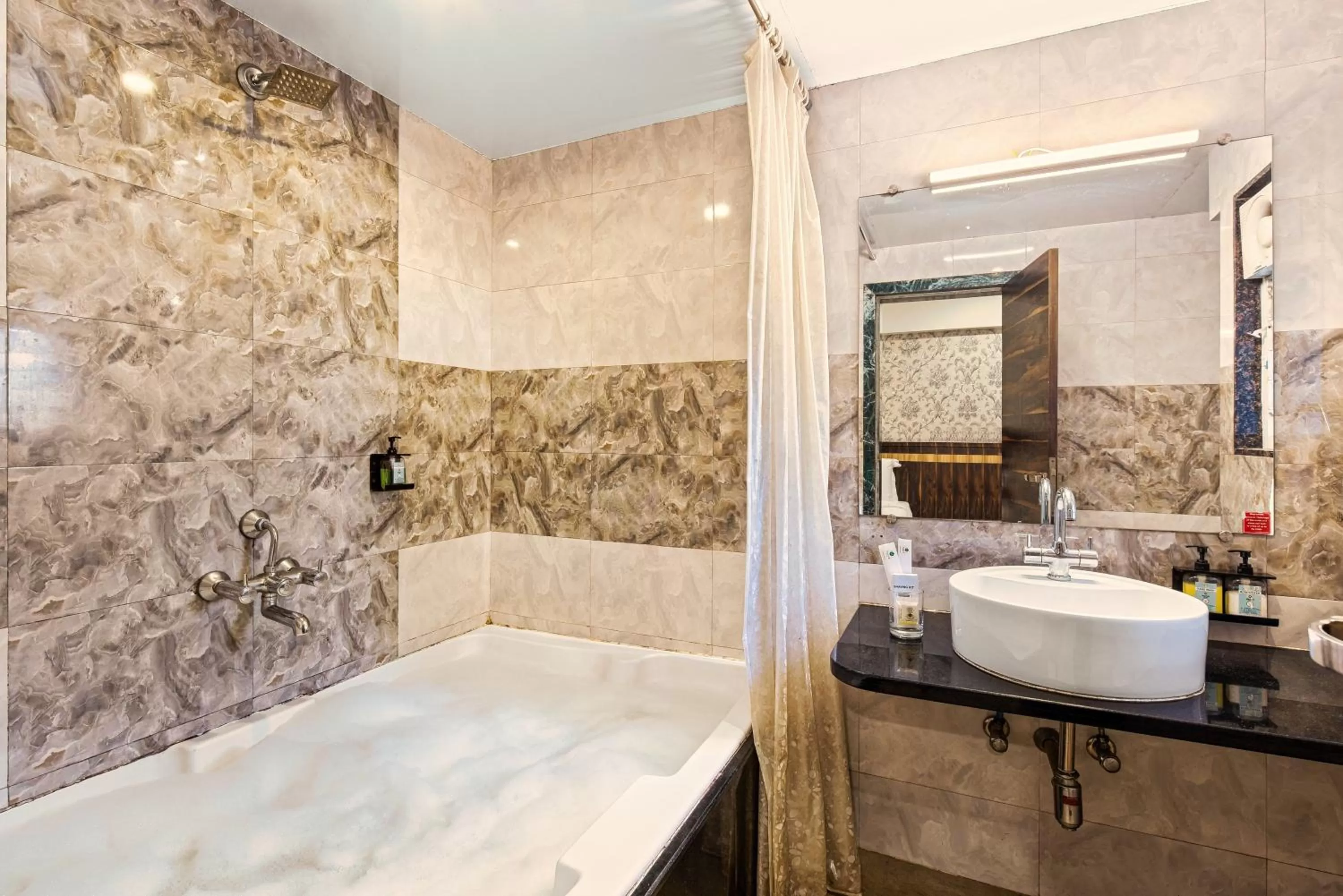 Bath in Mayur Retreat & Spa