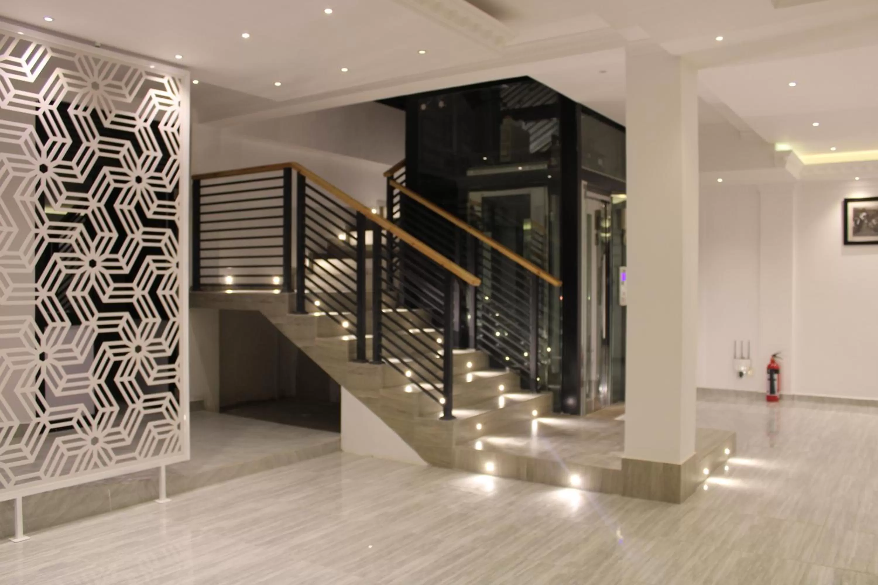 elevator in Sky Gate kandy