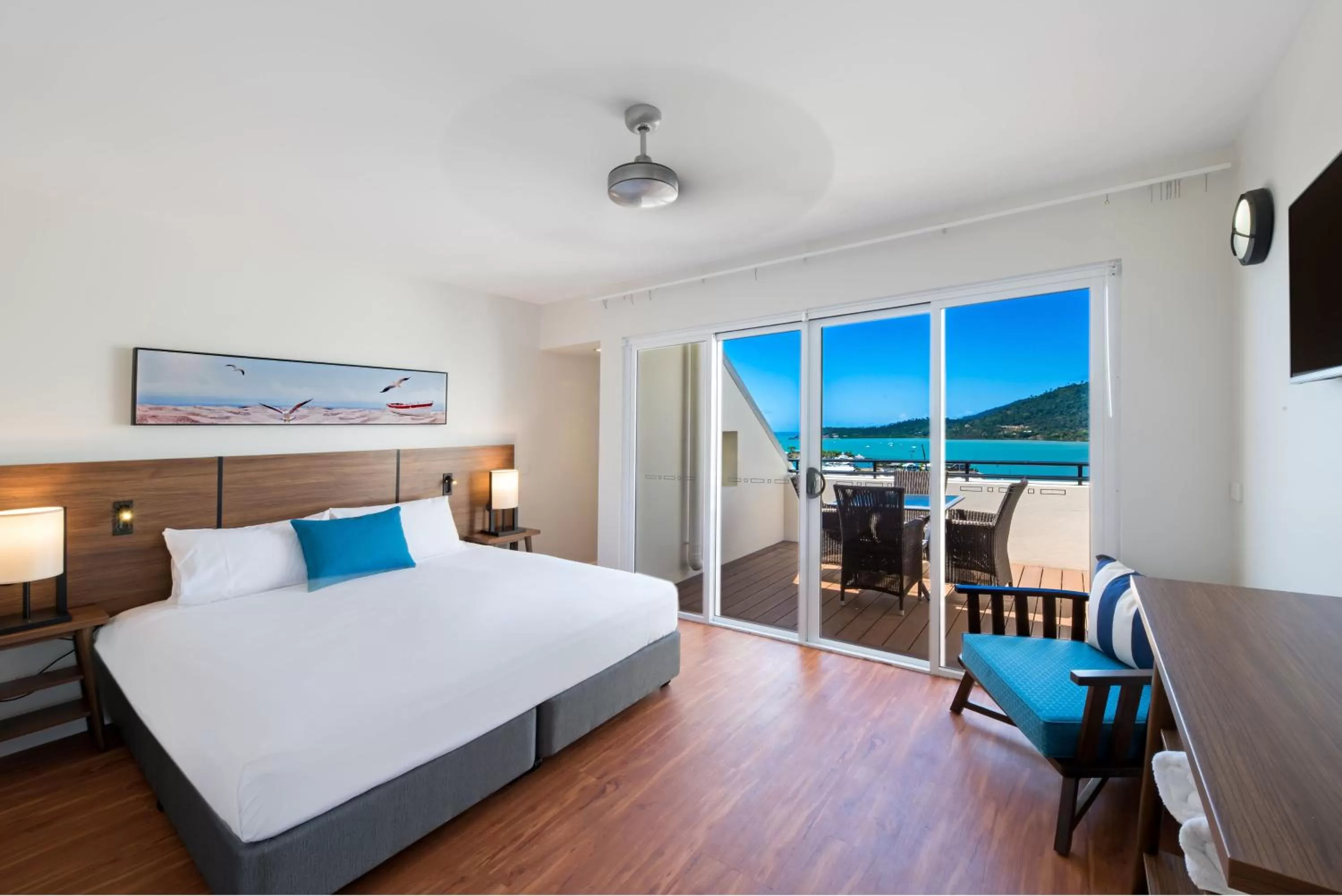Bedroom, Bed in The Sebel Whitsundays