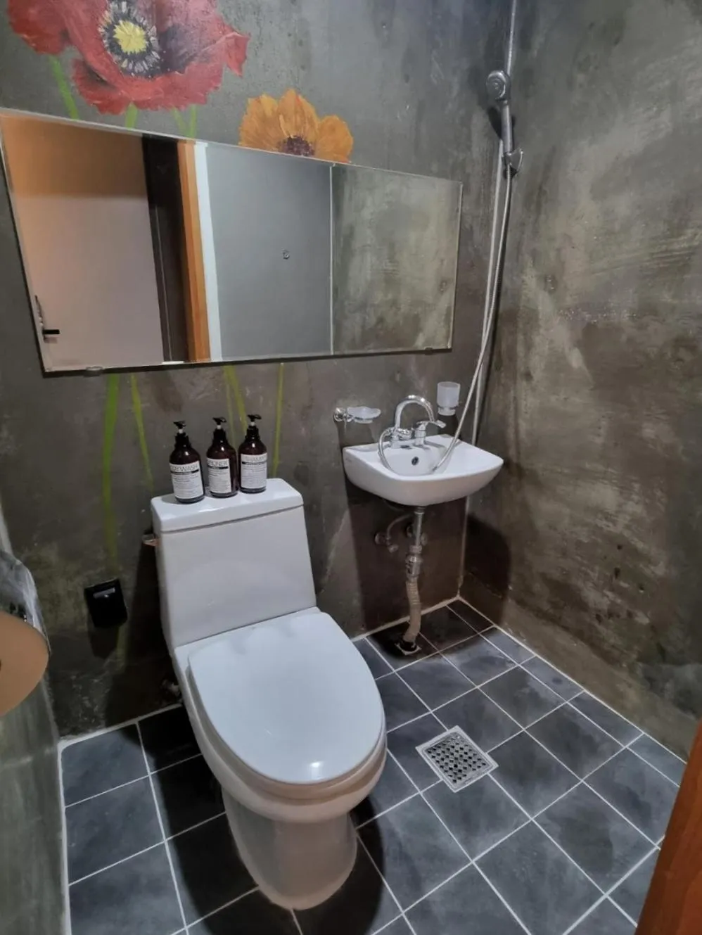 Bathroom in Hwon Guesthouse