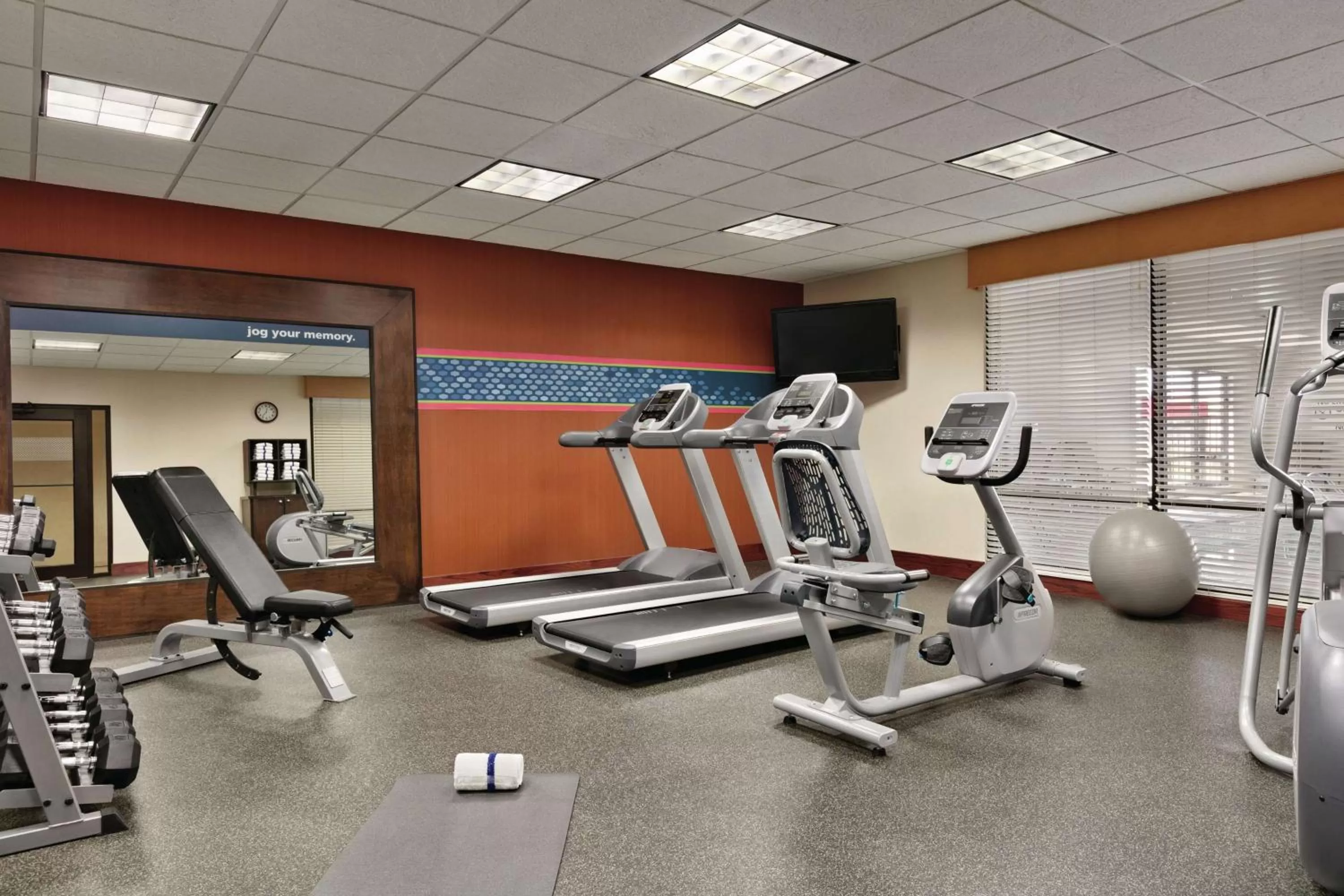 Fitness centre/facilities in Hampton Inn & Suites Enid