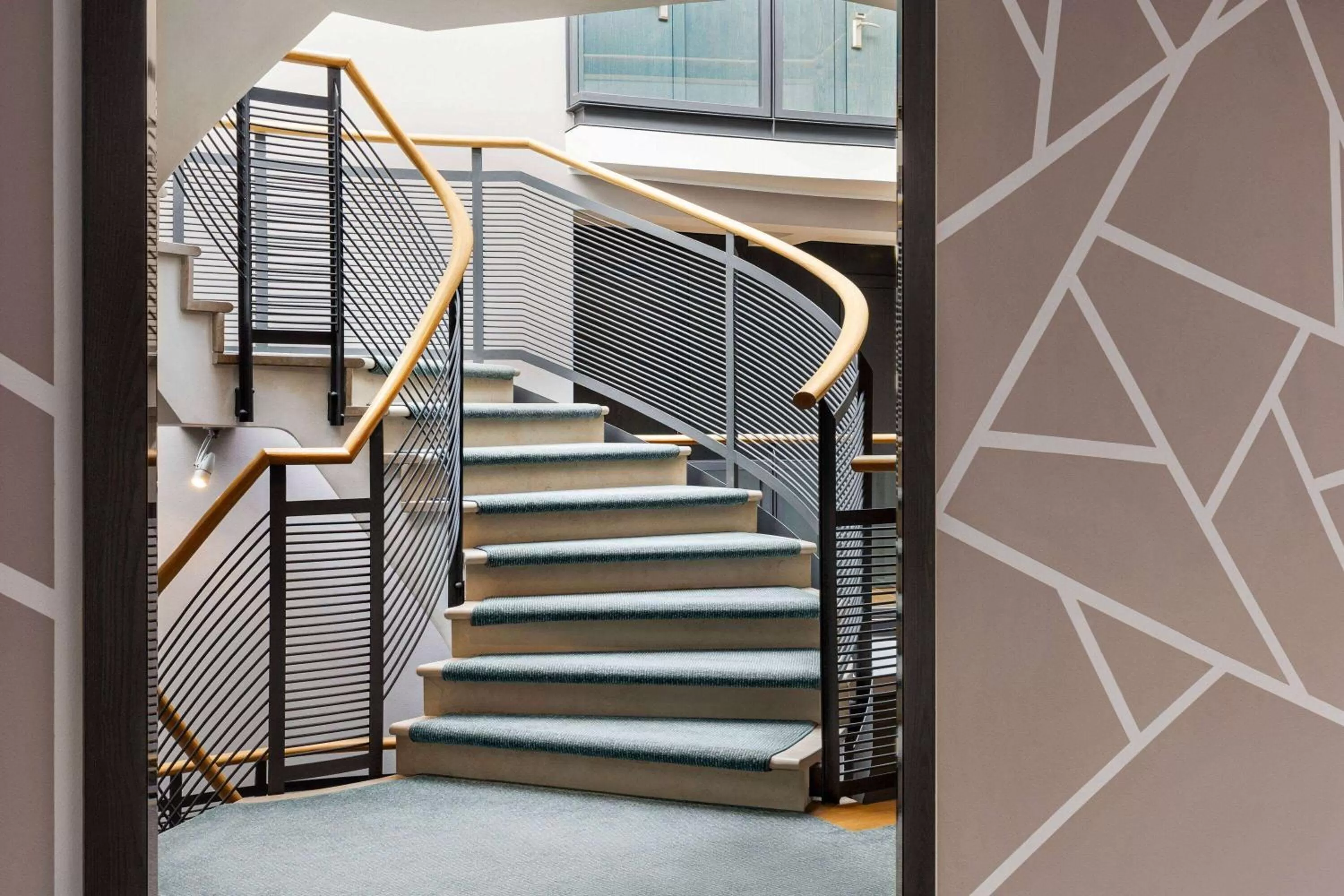 Lobby or reception in Vienna House by Wyndham Remarque Osnabrück